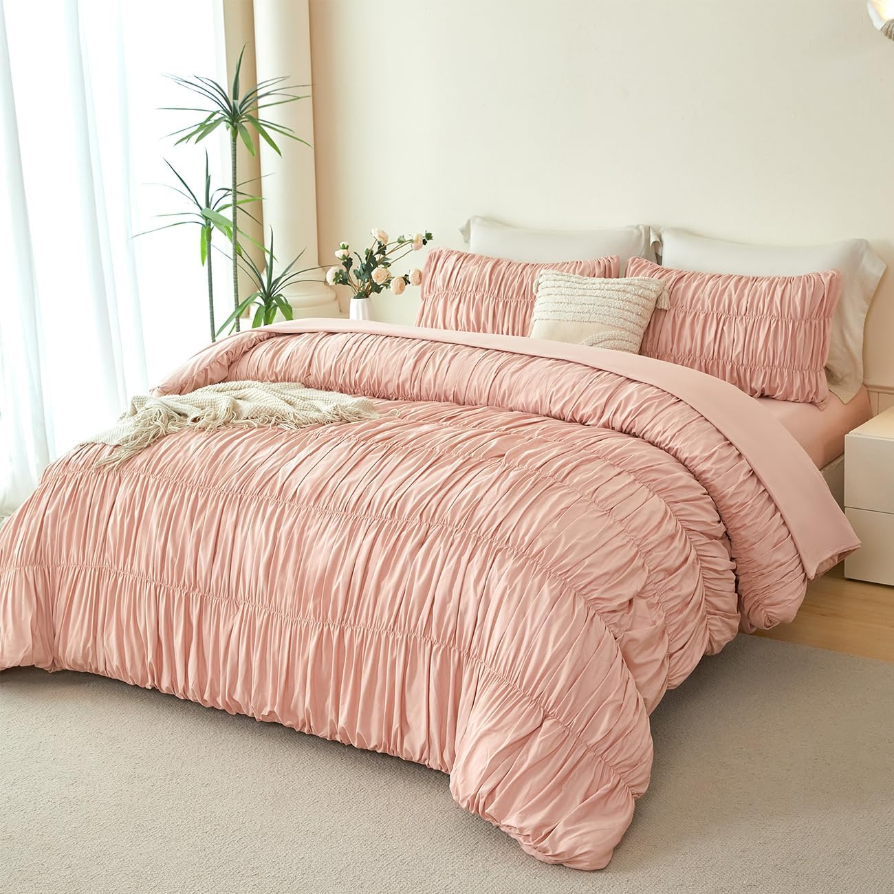 PERFEMET Blush Comforter Set Queen Size 5-Piece Boho Ruched Pink Comforter with Sheet Set Soft Luxury Fluffy Pleated Textured Bed in a Bag All Season Farmhouse Ruffled Bed Set(Blush, Queen)