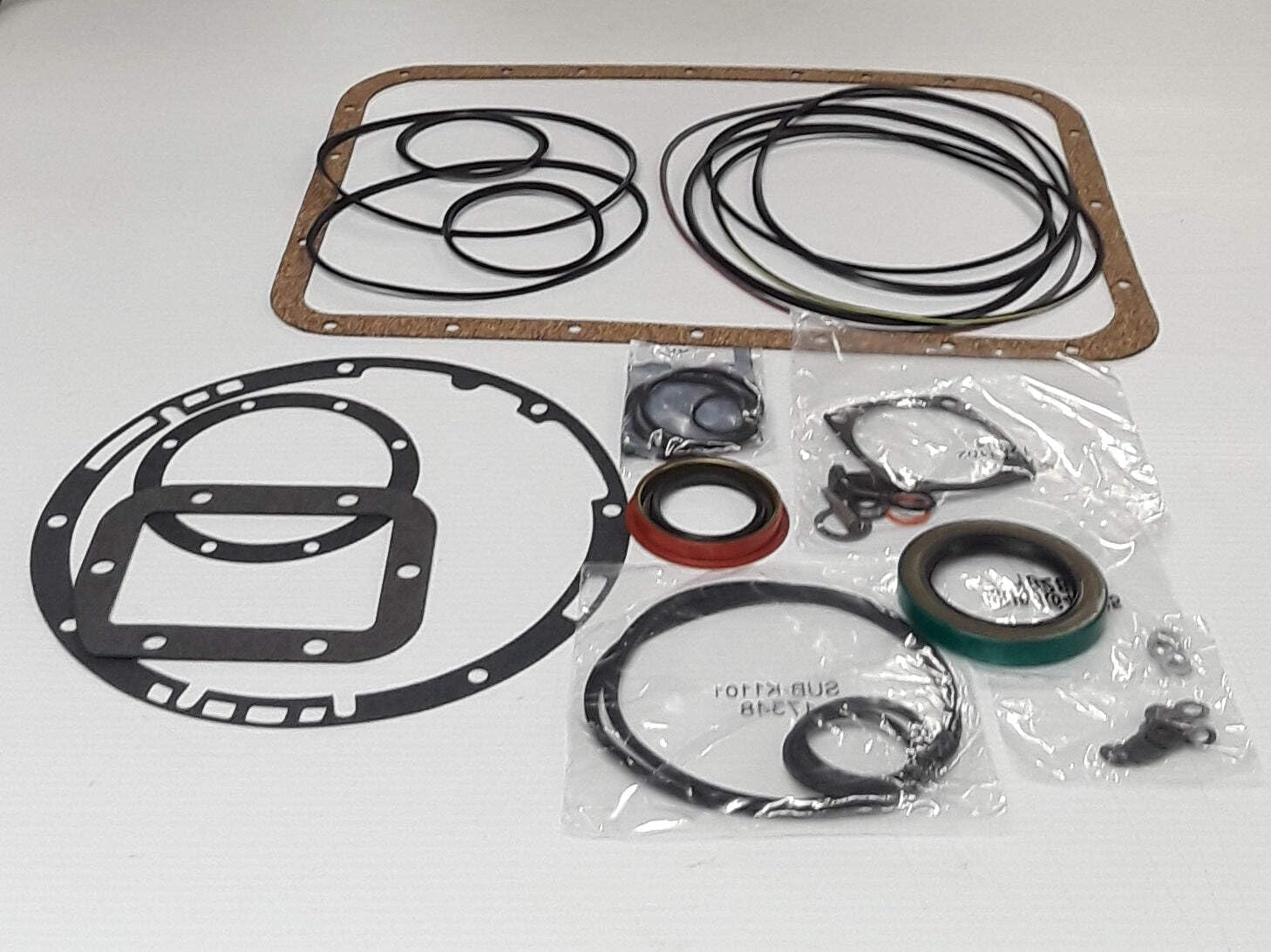 at540 series(71-up0 transmission overhault kit precision Automatic transmission