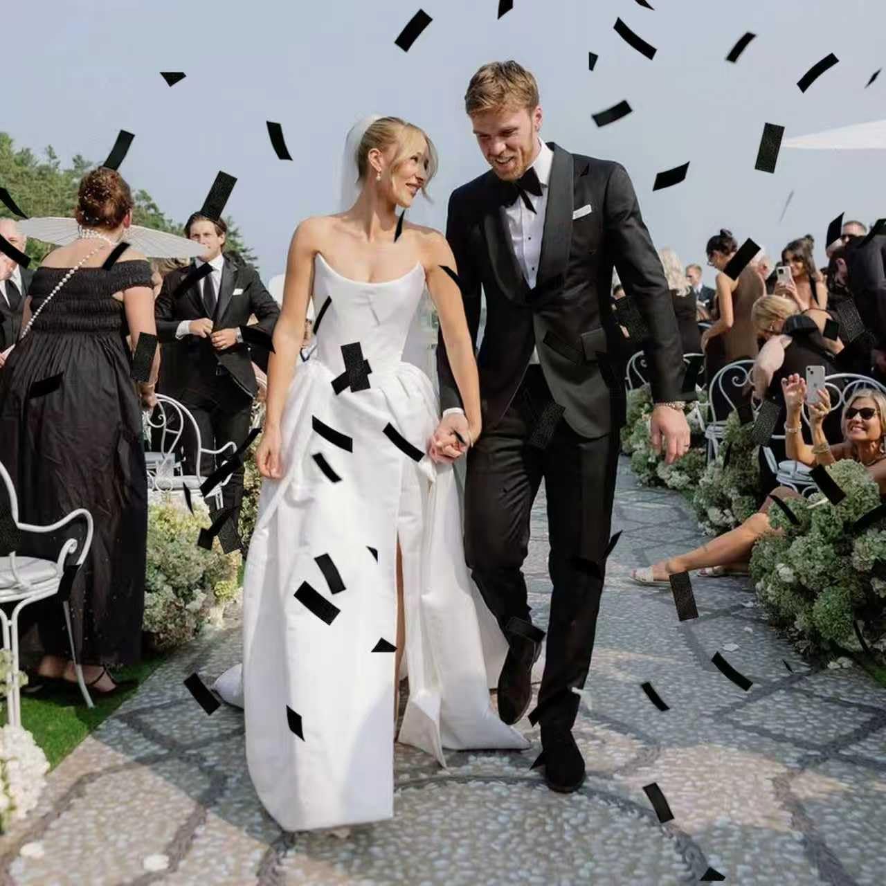 Konfettikanone, 12 Stück, schwarz, biologisch abbaubar, 30,5 cm, schwarze Party-Popper, Konfettikanone für Feiern, Hochzeit, Geburtstag, Abschlussfeier, Babyparty, Weihnachten, Neujahr.