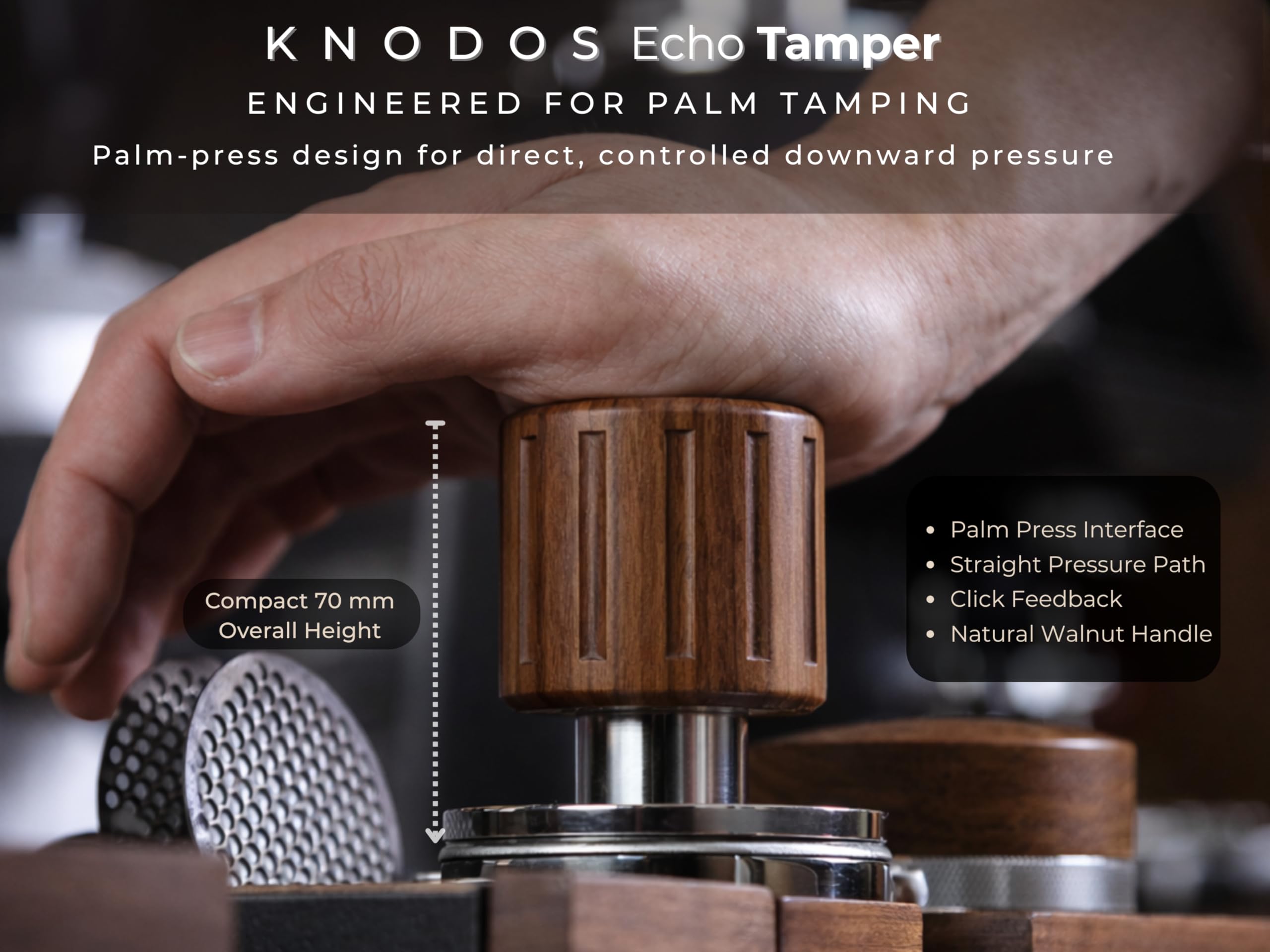 Echo Tamper 58 mm – Manomissione caffè a molla in noce con feedback click, base in acciaio inox – Strumento espresso calibrato da 13,6 kg per una pressione perfettamente uniforme
