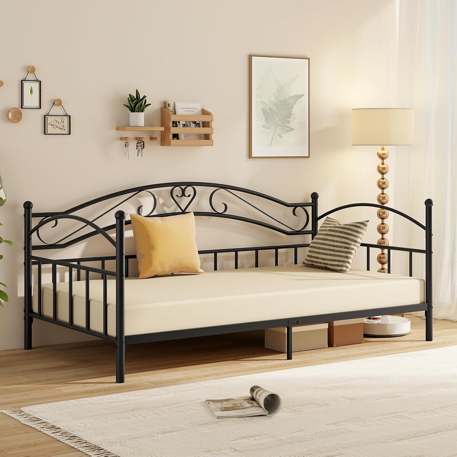 Giantex Metal Twin Daybed, Modern Sofa Day Bed with Stylish Headboard & 12 Metal Slats Support for Living Room, Bedroom, Guest Room, No Box Spring Needed, Black