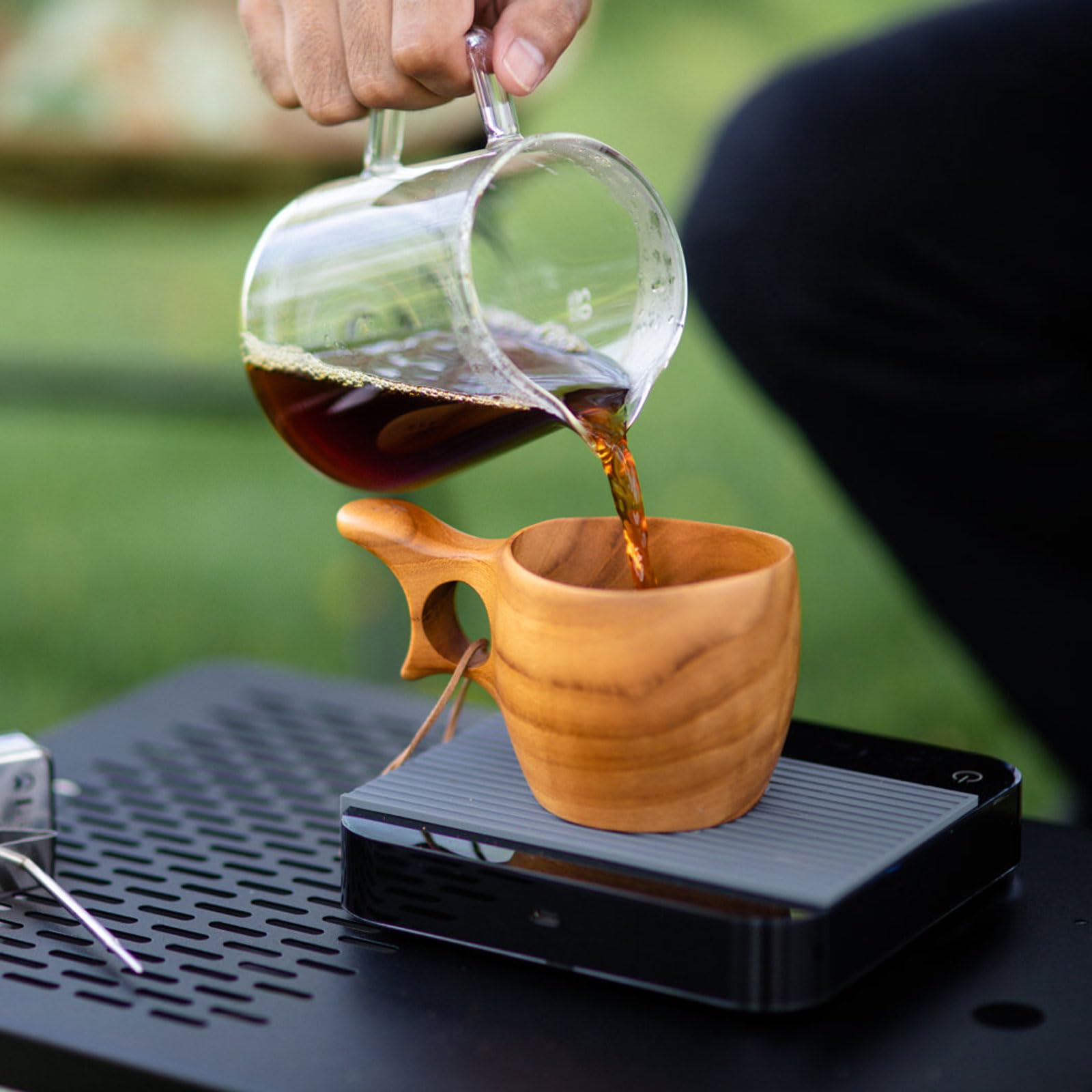 Cafetière Pour-Over en Verre 600ml - Manuelle avec Filtre et Couvercle - Infusée à la Main - Verseuse Transparente