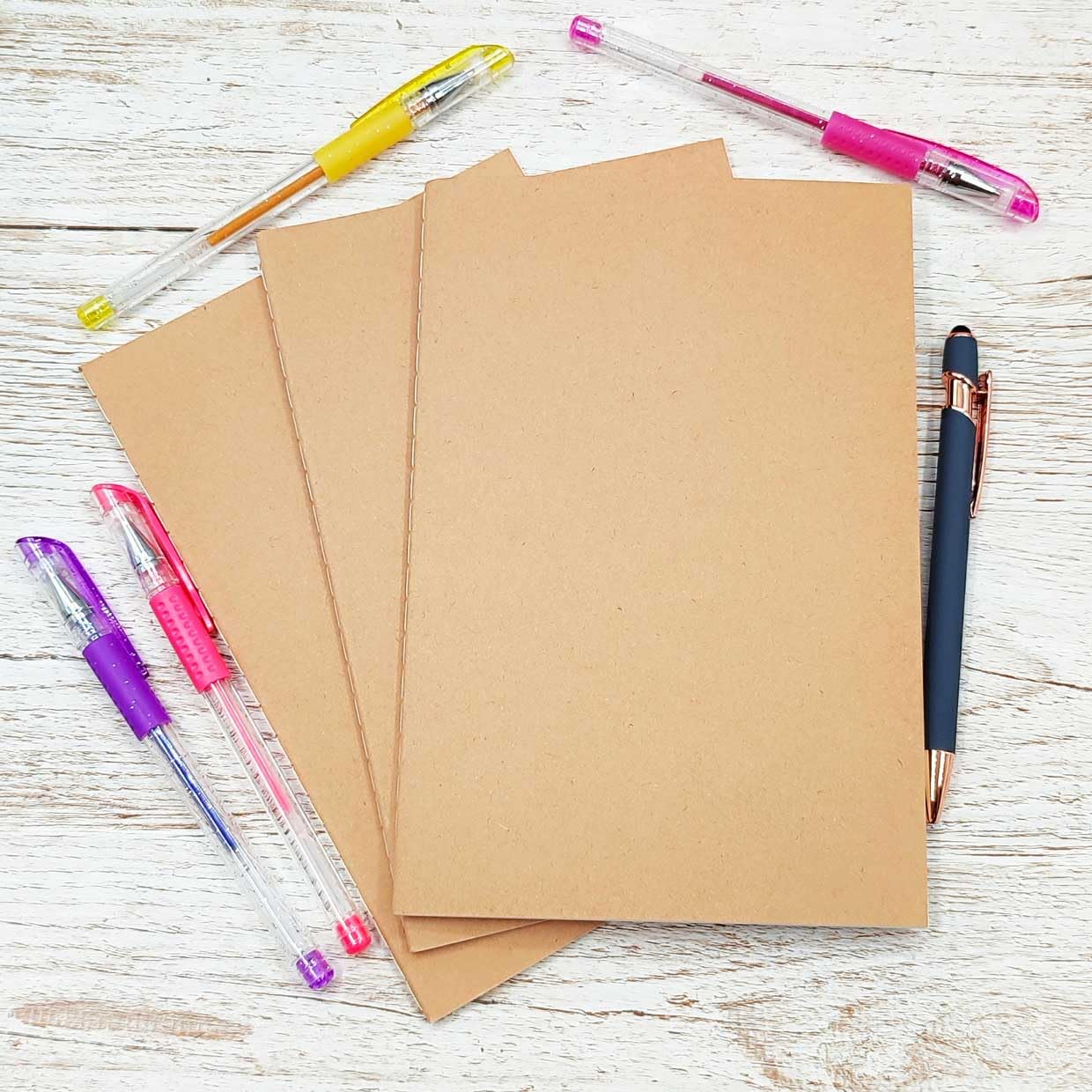 Il mio ricettario Personalizzabile da scrivere con copertina in pelle - A5 | Stile Midori, con 3 quaderni per scrivere e organizzare le tue ricette | Idea regalo per nonna, mamma, amiche e amici