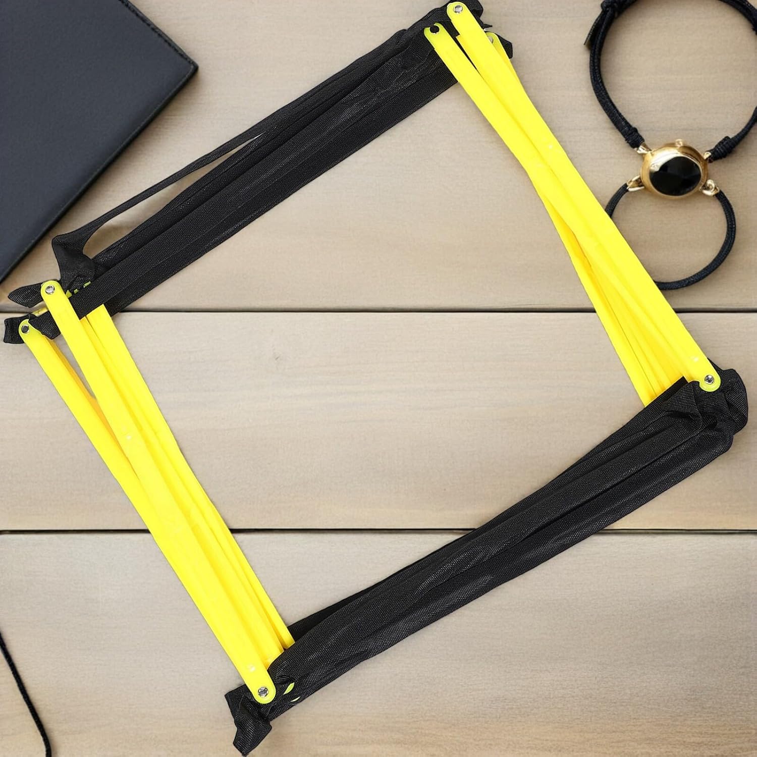 VANZACK Agility Ladder for Football Training, Multifunctional Workout Ladder with Foldable Rope Design, Speed and Footwork Training Equipment for Soccer and Sports Conditioning