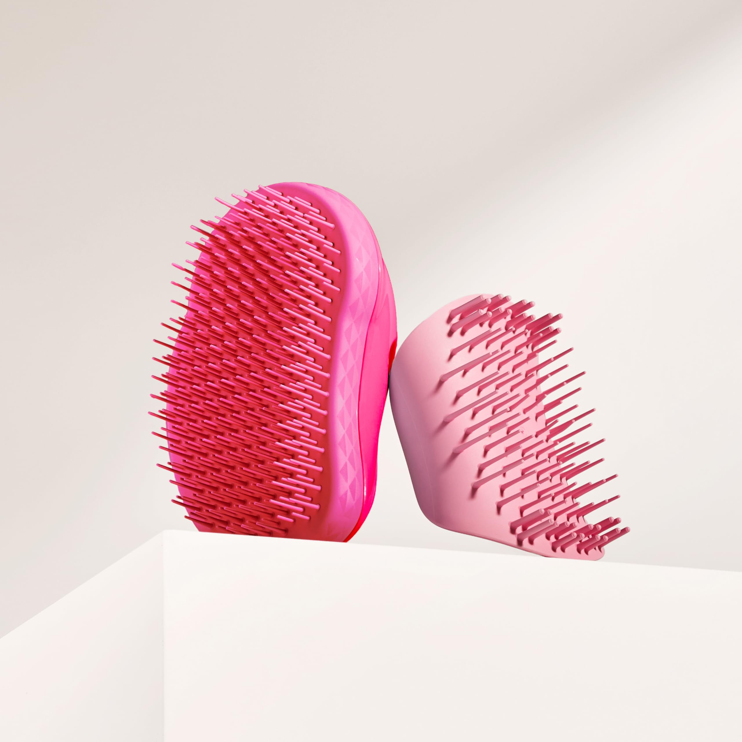 Tangle Teezer Original - Do włosów mokrych i suchych - Szczotka do rozczesywania do wszystkich rodzajów włosów - Dwupoziomowe ząbki zmniejszają łamliwość i eliminują splątania - Różowy mus