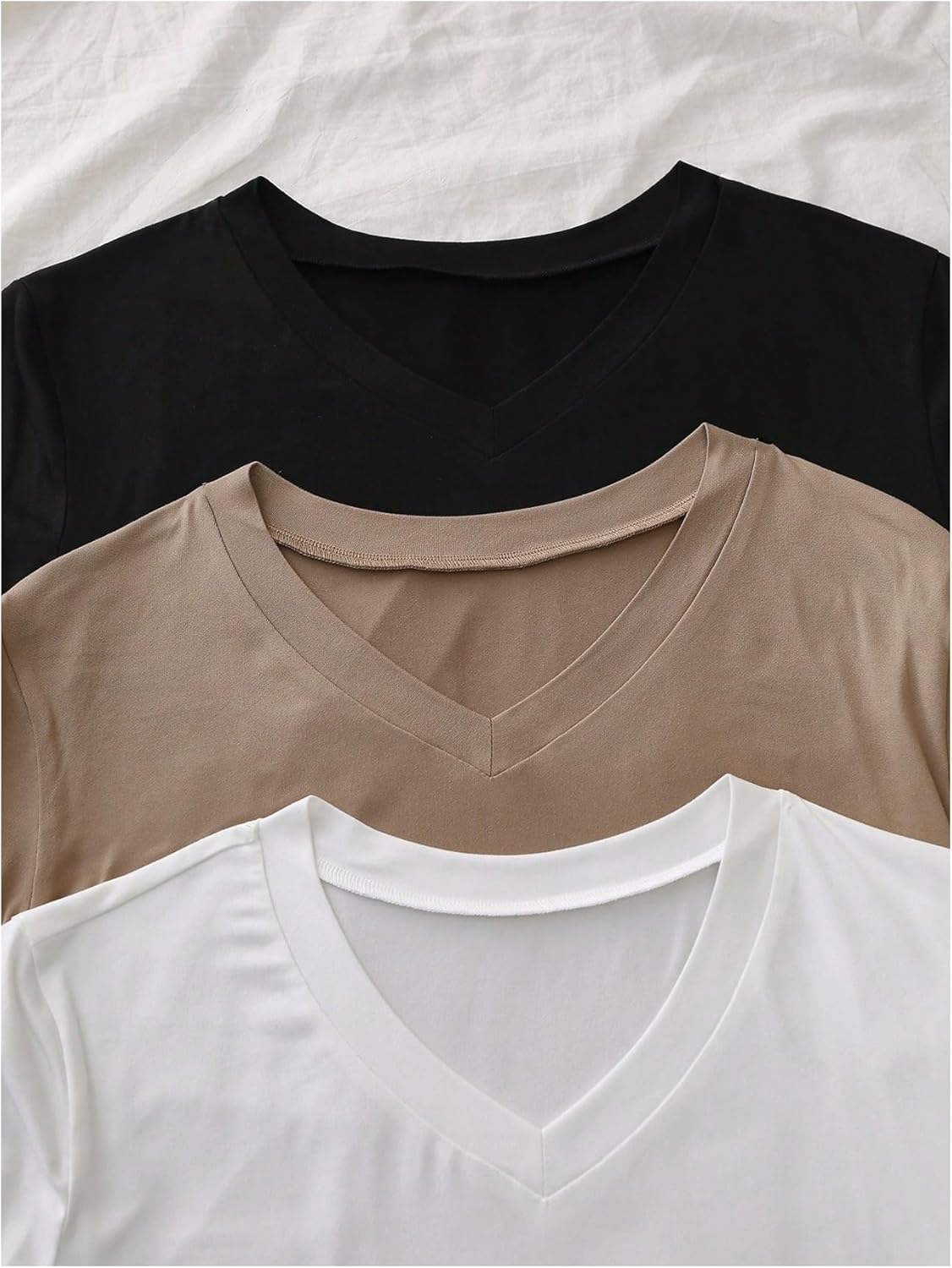 SOLY HUX Women's V Neck Short Sleeve T Shirts Basic Tees Summer Tops 3 Piece Set - Image 3