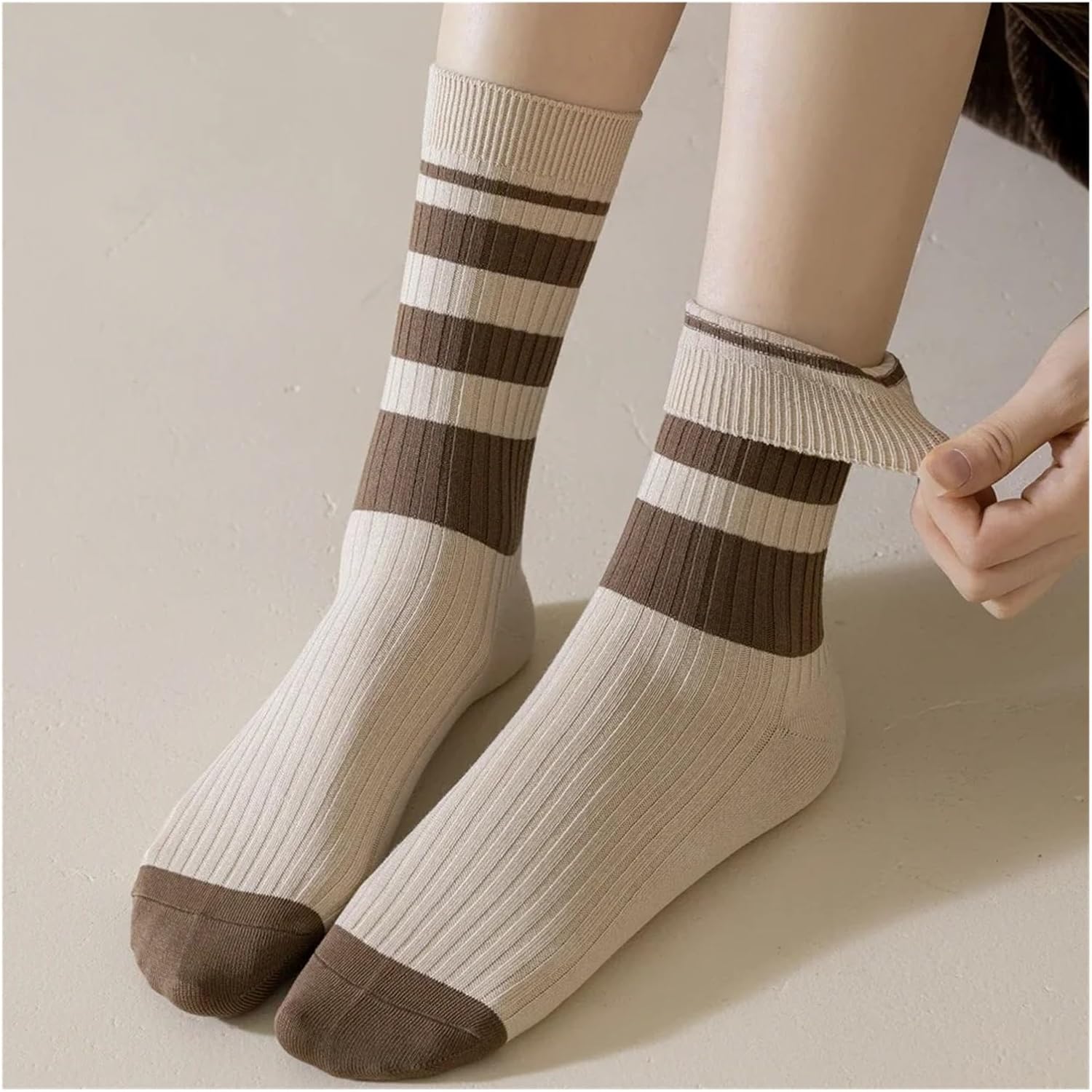 Socks 5 Pairs Retro Women Socks Autumn Winter Striped Middle Tube Cotton Socks Vintage Thick Socks Hiking Socks(5 Pairs item05)