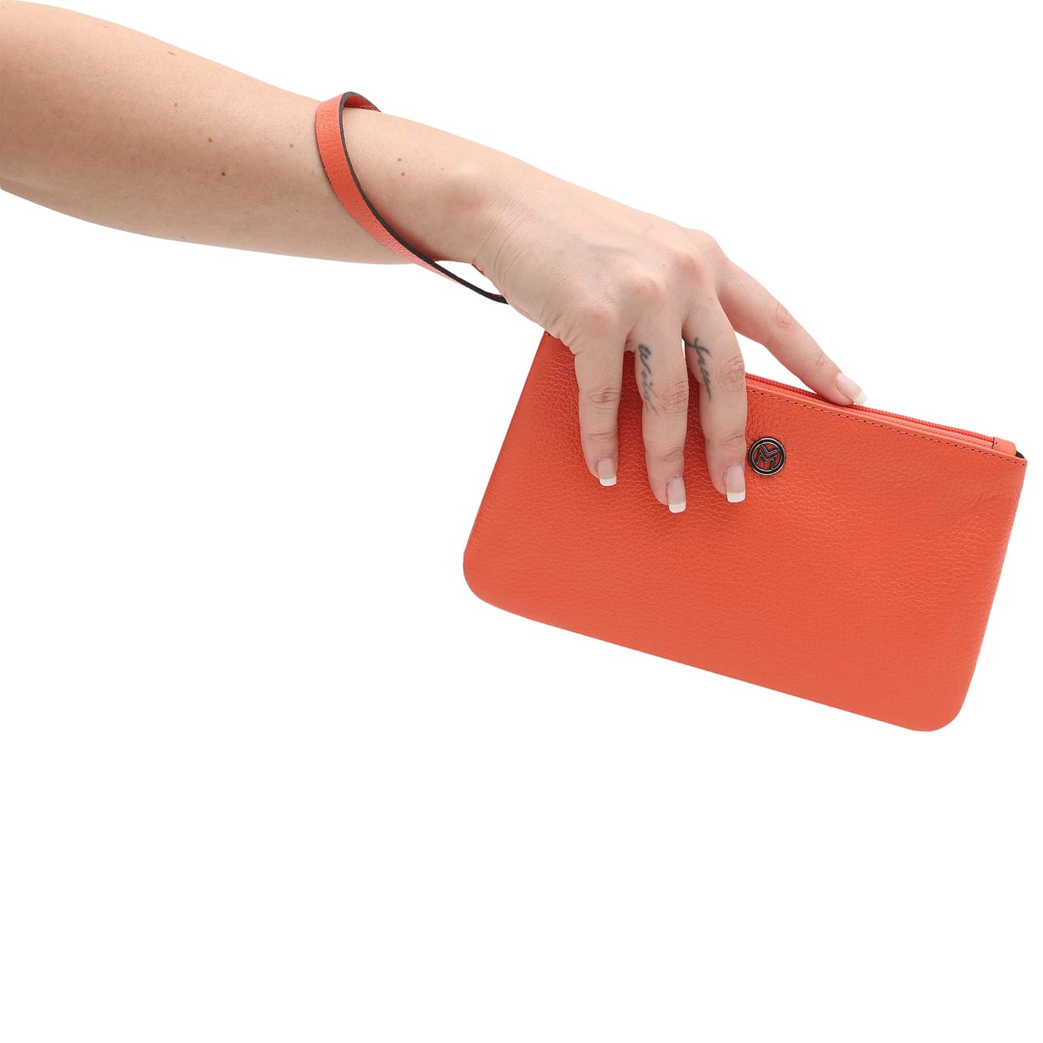 Bolsa Carteira Feminina Mariart Cores Zíper Alça de Mão Couro Legítimo 263C em promoção! Veja a oferta e mais achadinhos de Bolsas 3 Hoje é o melhor dia para comprar Bolsa Carteira Feminina Mariart Cores Zíper Alça de Mão Couro Legítimo 263C com aquele preço maroto! Promoção! Aproveite a oferta! 3