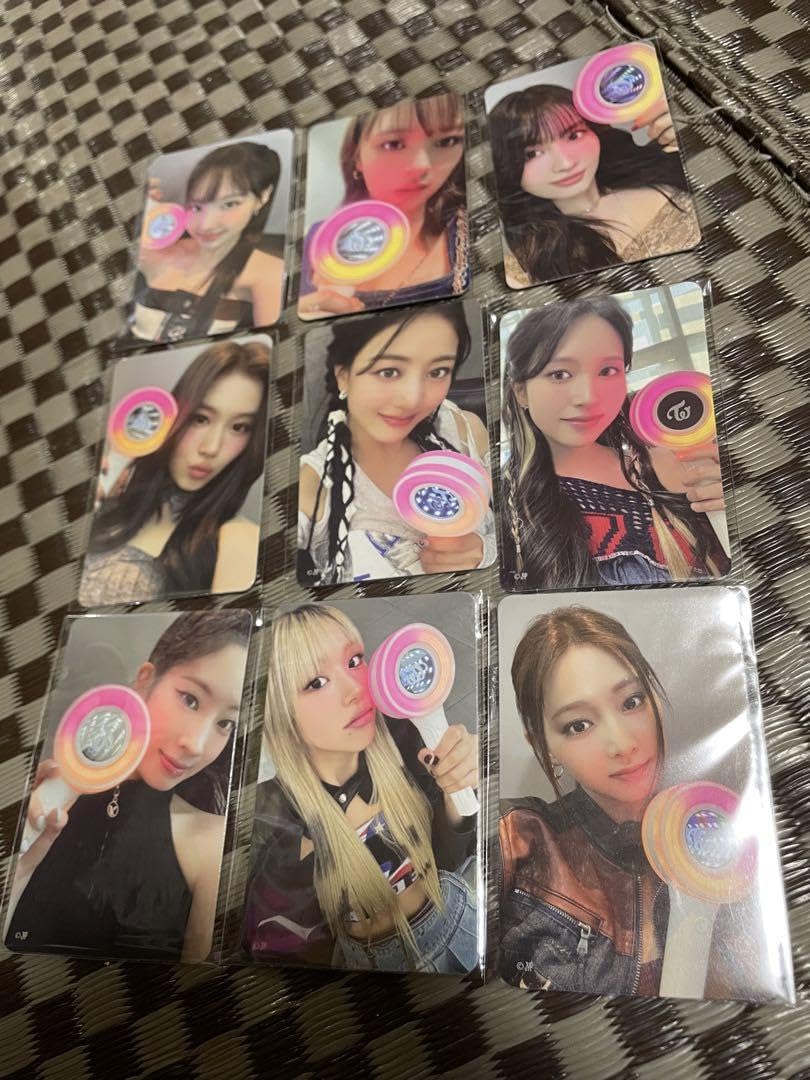 Amazon.co.jp: TWICE ペンライト CANDY BONG ∞ トレカ コンプ : おもちゃ