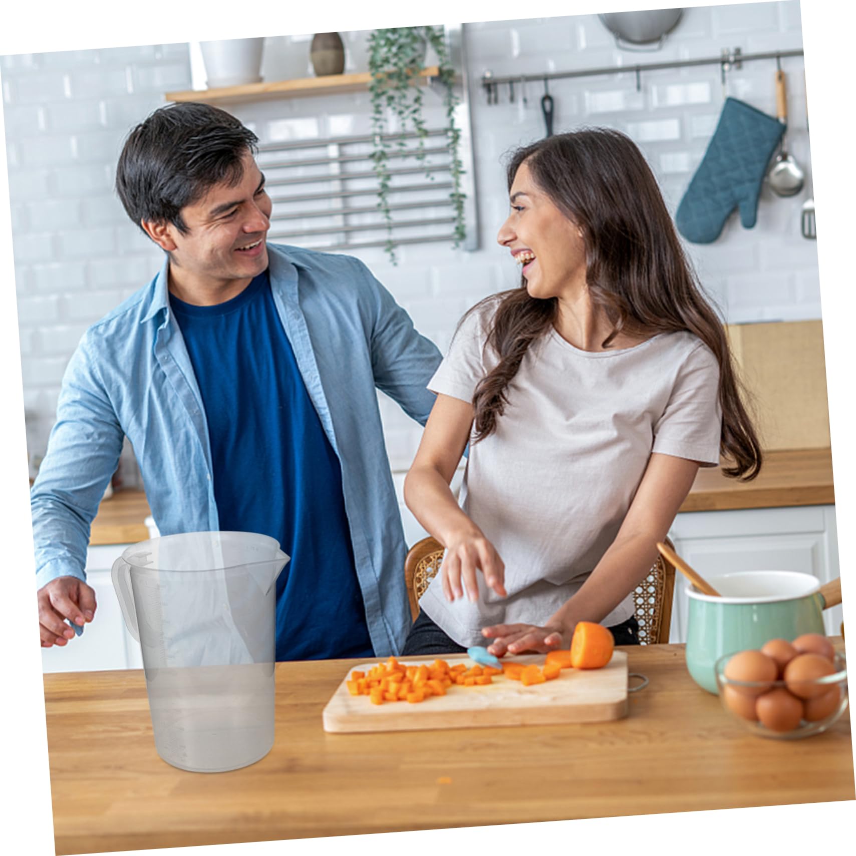 Vaso Medidor de Plástico de Resistente y Doble Cara para Cocina y Uso Doméstico Práctico y Fácil de Limpiar