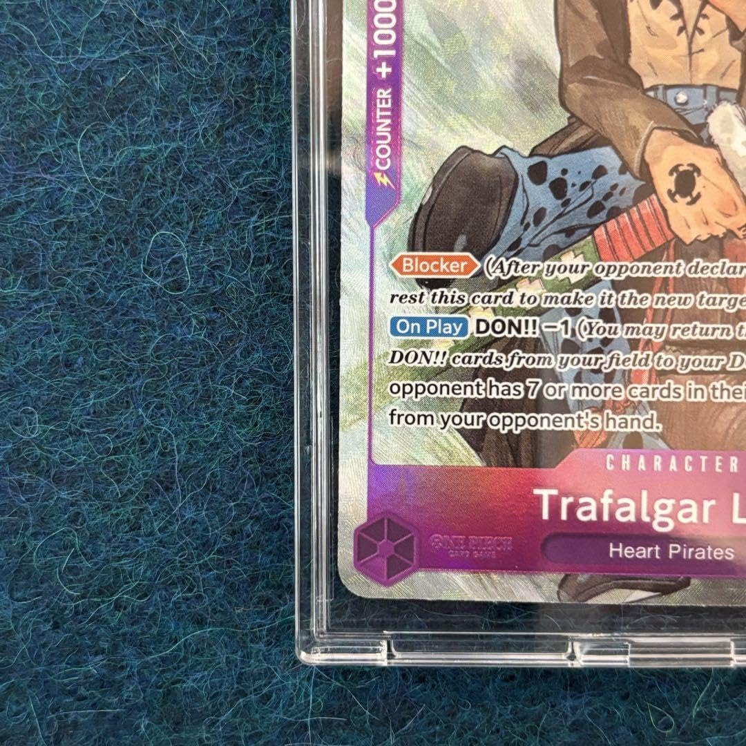 ワンピースカード トラファルガーロー　英語版 Amazon.co.jp: ワンピースカード トラファルガー ロー