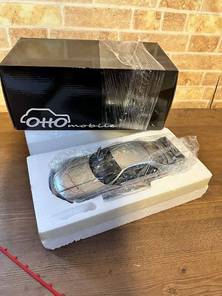 OTTO 1/18 ルノー スパイダー 1999 (シルバー) OTTO 1/18 ルノー スパイダー 1999 (シルバー) Ottomobile 1:18