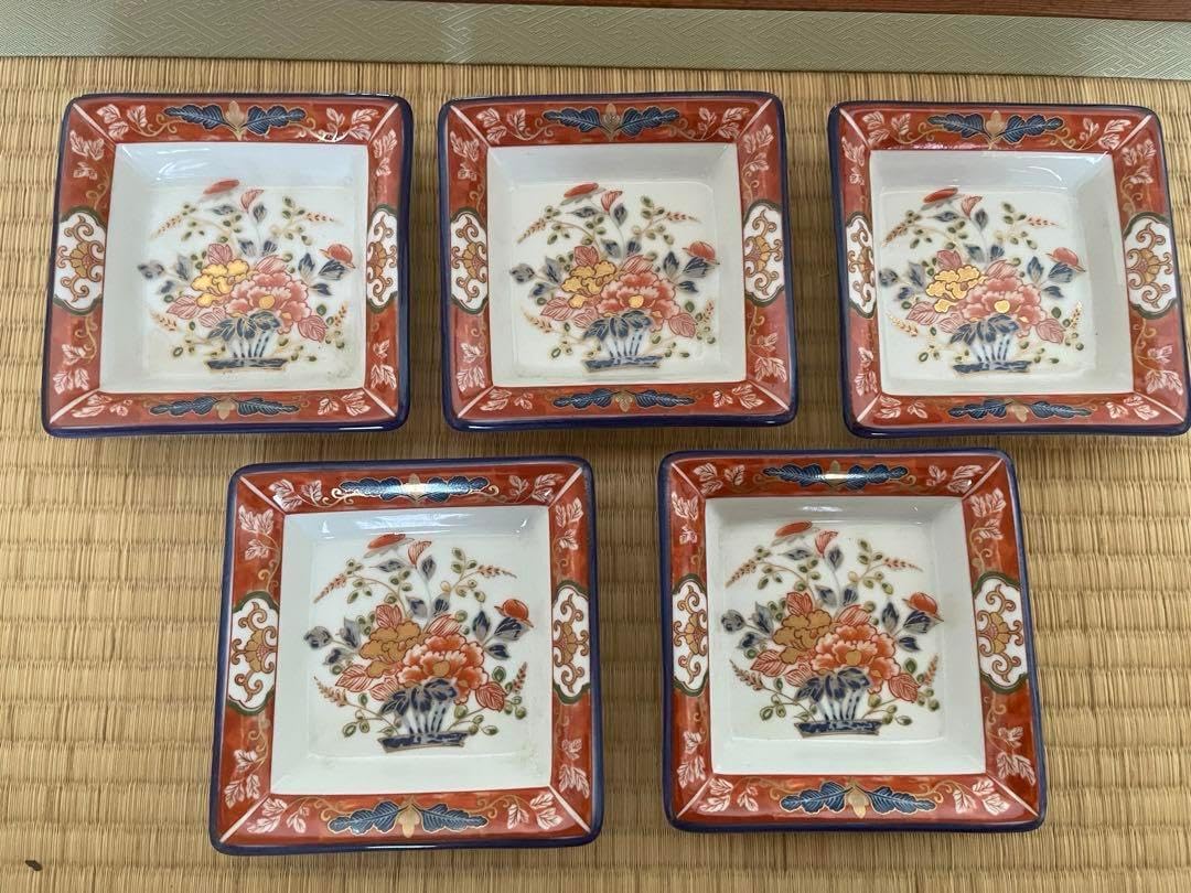 和風模様の皿 5枚セット 直径23cm伊万里焼 伊万里焼小皿5枚セット 和風模様の皿 5枚セット 直径23cm伊万里
