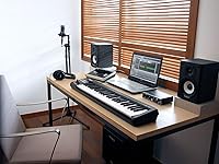 Vista 2 de Roland Controlador de teclado MIDI ligero de 49 teclas, negro (A-49-BK)