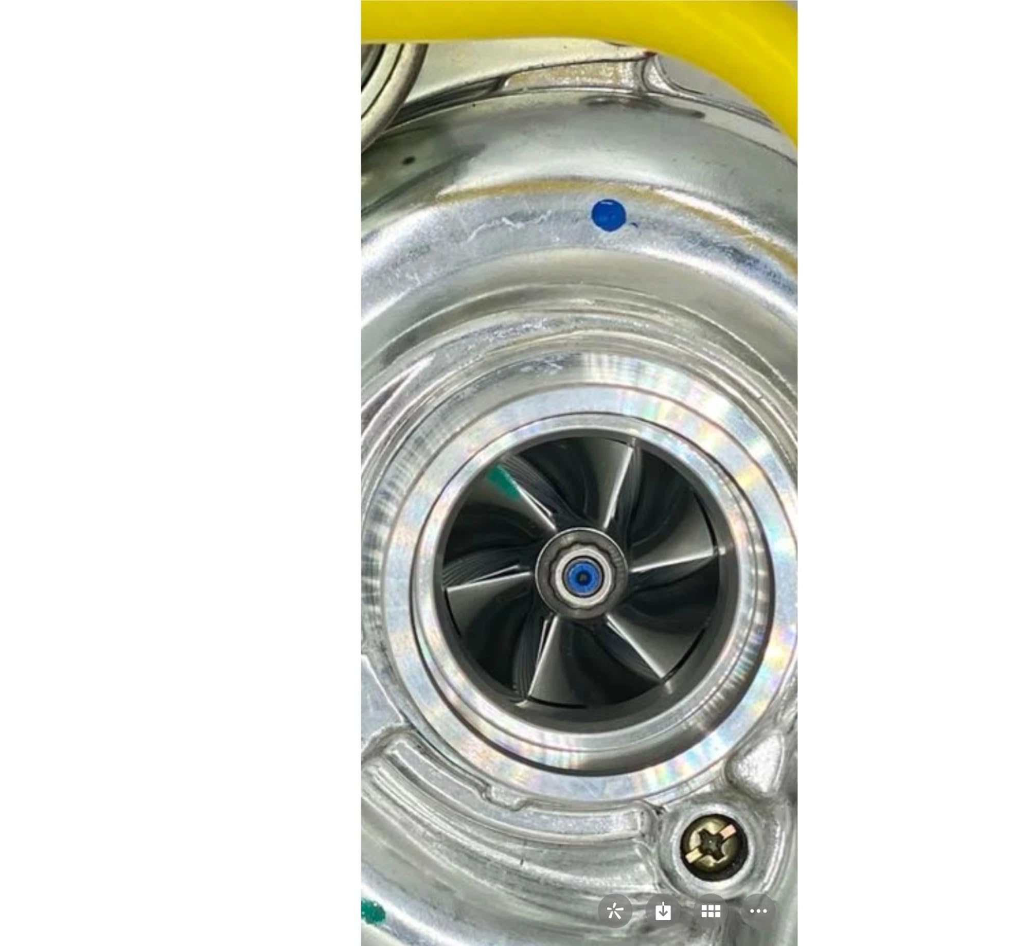 Pression Convertisseur Valve Convient pour Toyota Hilux Hiace 2.5 D4D 2KD Turbine 17201 30080 17201-30080 Turbocompresseur K18 refroidi par eau CT16 Turbo
