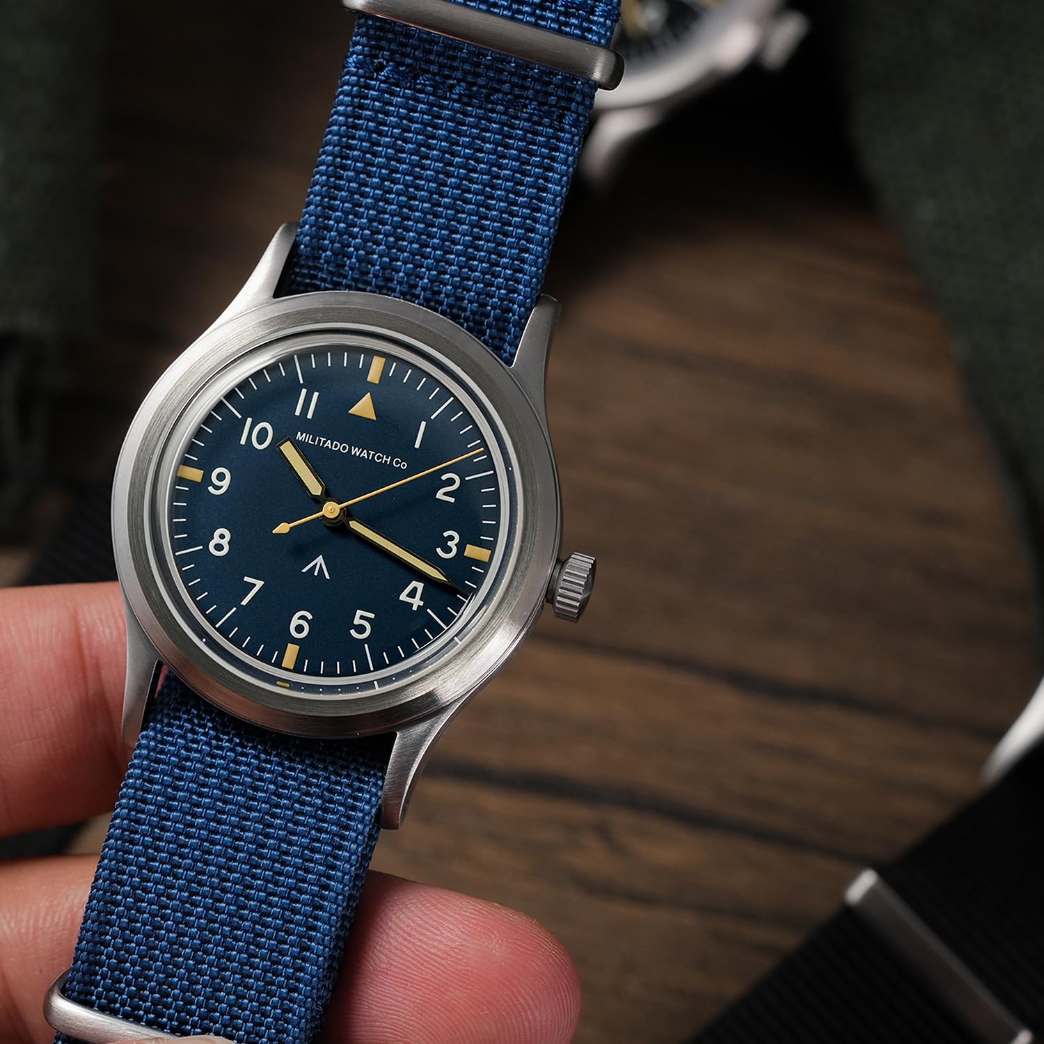 TACTICAL FROG Militado ML14 Montre à quartz pour homme, mouvement VH31 Mecaquartz, boîtier en acier inoxydable 36 mm, étanche 5 ATM, aiguilles lumineuses, classique