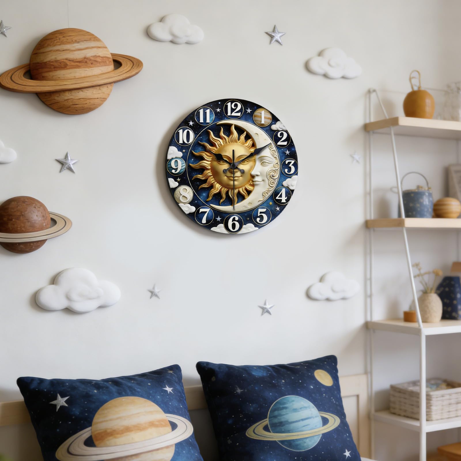peacoblue Orologio da parete celestiale con sole e luna, funzionamento a batteria, 30,5 cm | Orologio decorativo senza ticchettio, design in vetro con motivo oceano per soggiorno, cucina, camera da letto e bagno