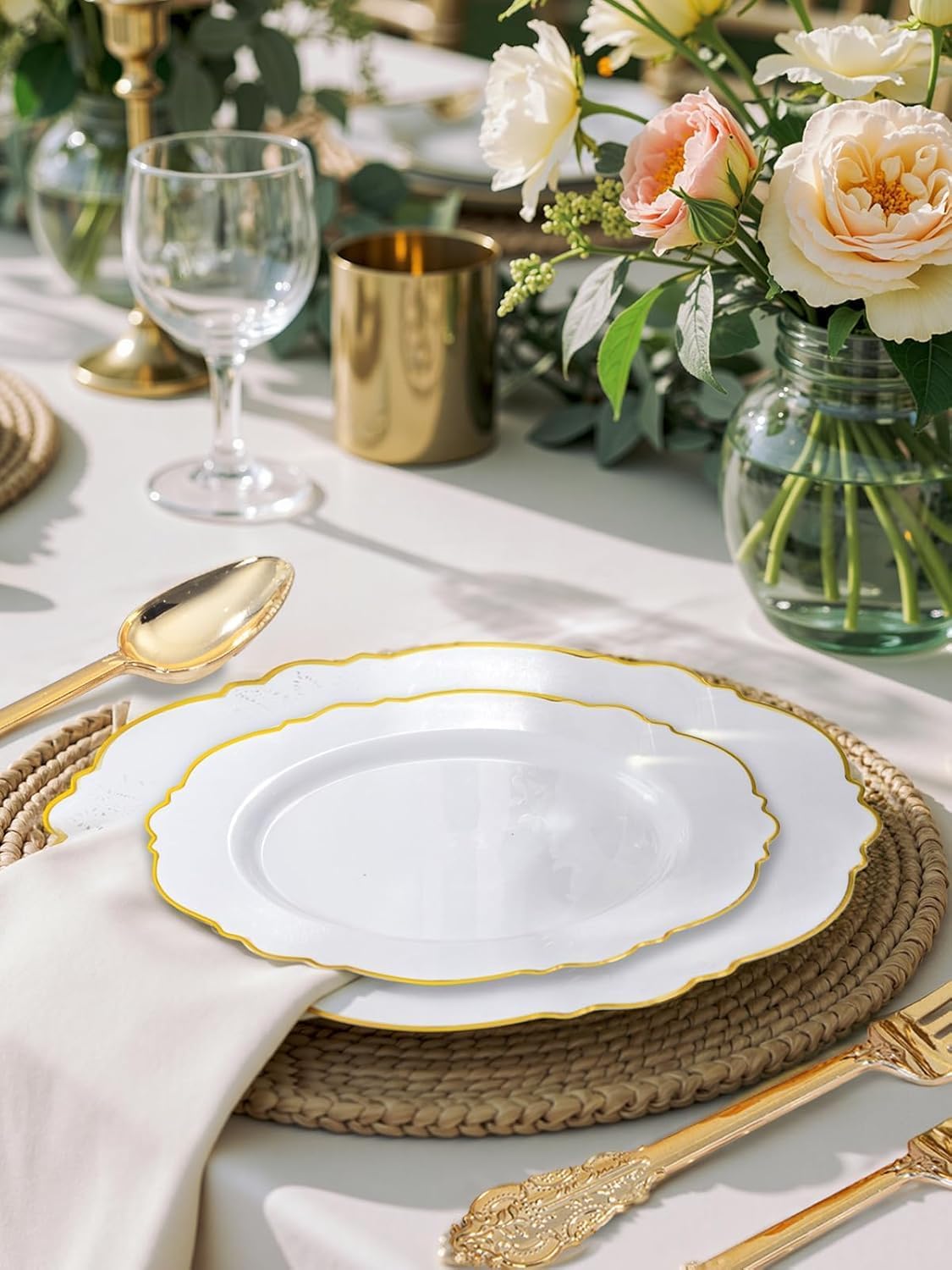 WDF 100pcs Gold Plastic Plates - High-end Baroque Design - Heavy Duty White &Gold Wedding Plates Set Ideal for Weddings/Party/Bridal Shower/Valentine's Day - Image 3