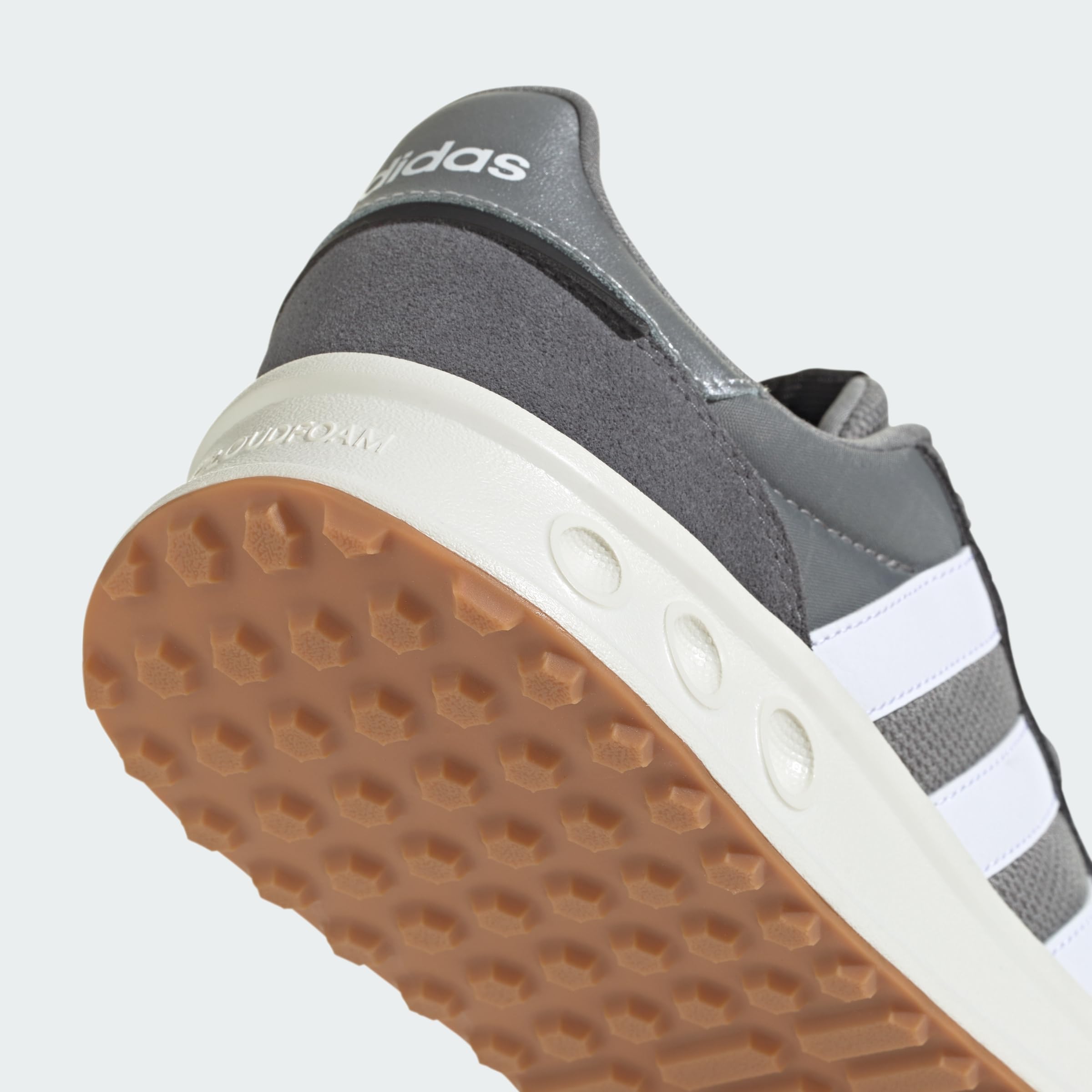 BATA Sneakers para Hombre adidas Run 84