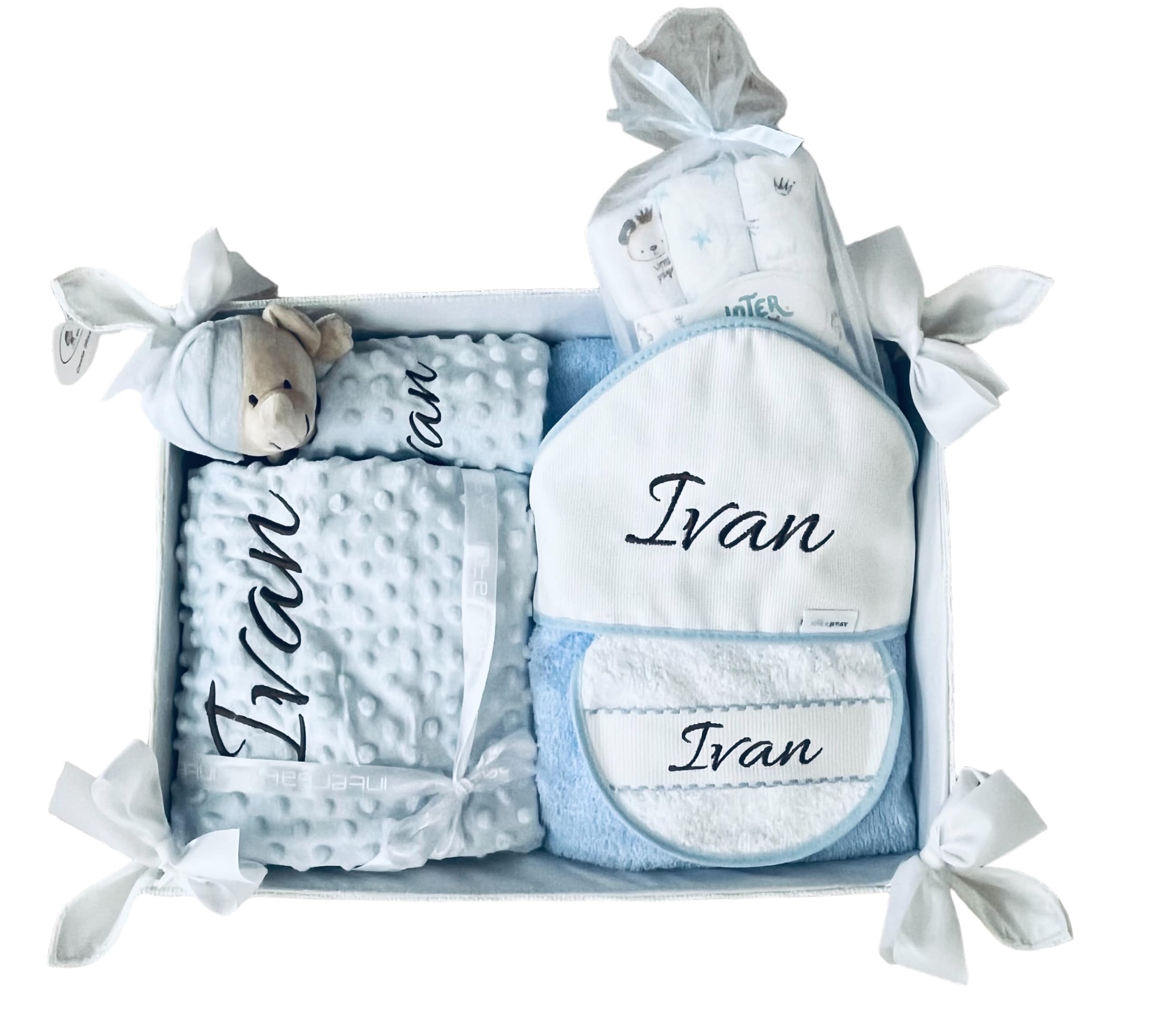 Danielstore - Canastilla Bebé Personalizada | Manta y Dou Dou con Nombre | Toalla de Baño y Babero Bordados | Pack 3 Gasas | Cesta para Recién Nacidos