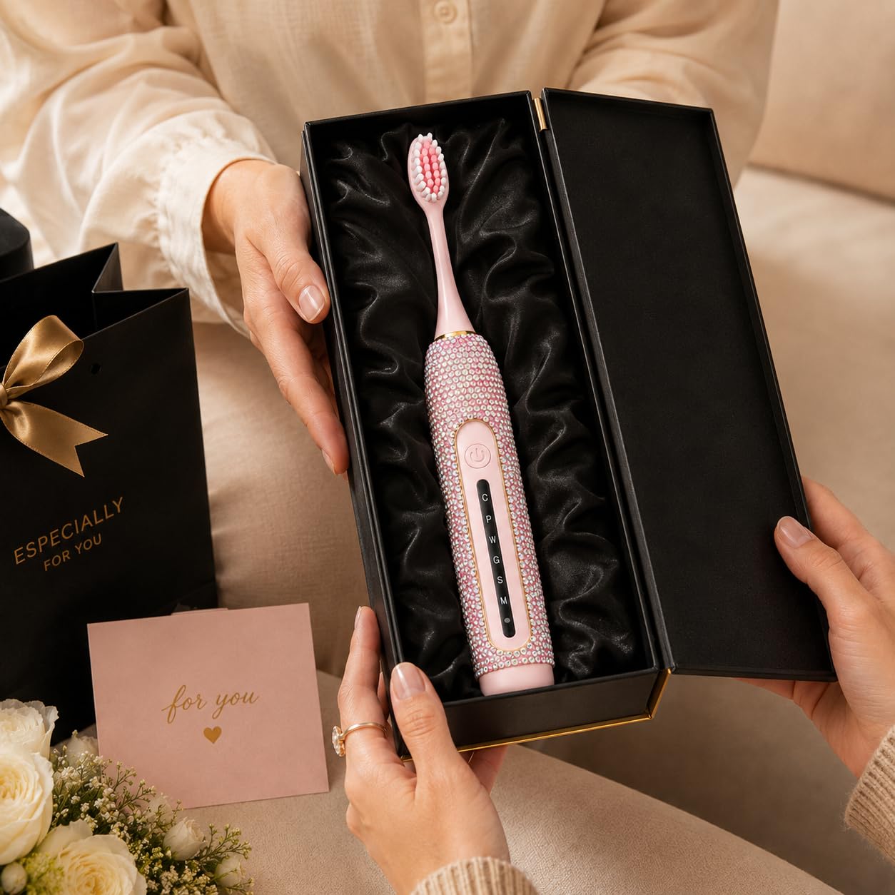 Spazzolino elettrico per ragazza spazzolino rosa Bling Diamond Decor portatile da viaggio essenziale per le donne spazzolino rosa con 3 testine di ricambio 6 modalità