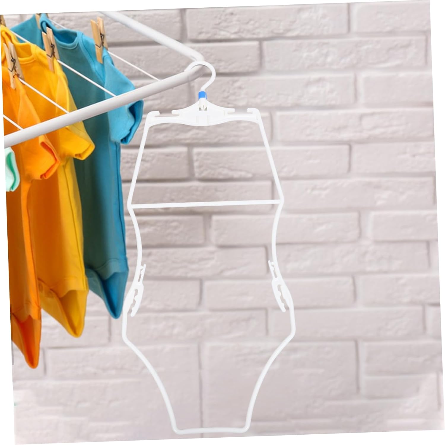 3pcs Body Shape Bikini Hanger Set Non-Slip Plastic Swimsuit Display Hangers for Kids for Pool and Beach for Bathing Suits and Lingerie Organization