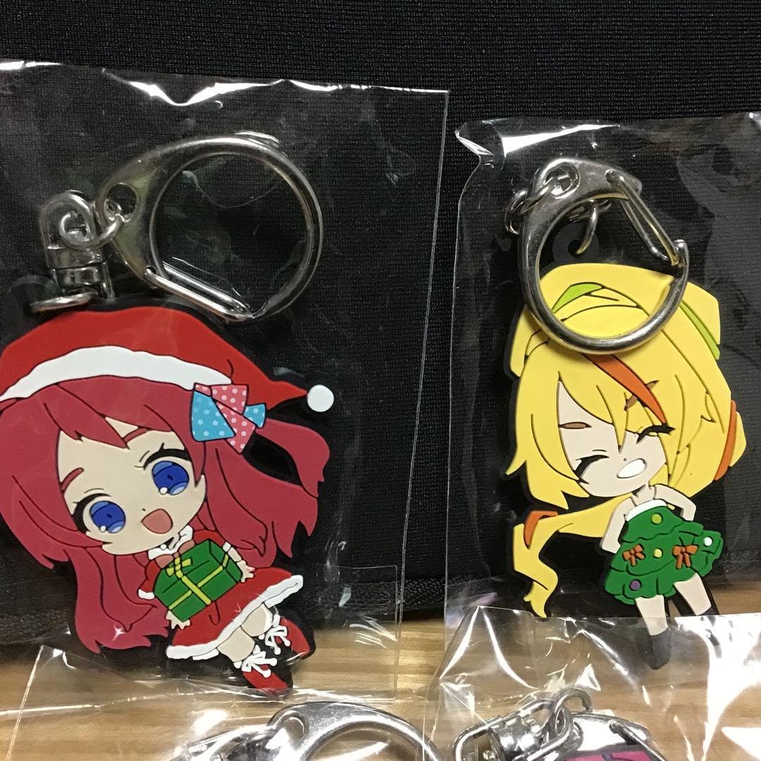 Amazon.co.jp: ゾンビランドサガ クリスマス ラバーキーホルダー