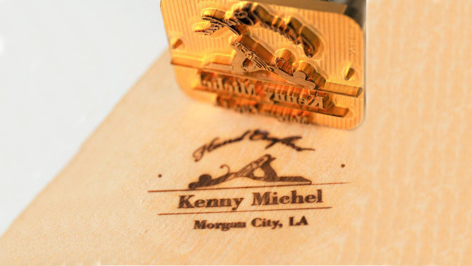 Custom Logo Wood Branding Iron - Brass Stamp With Handle For Leather, Wood, BBQ (1.5'x1.5' Size) - View #2