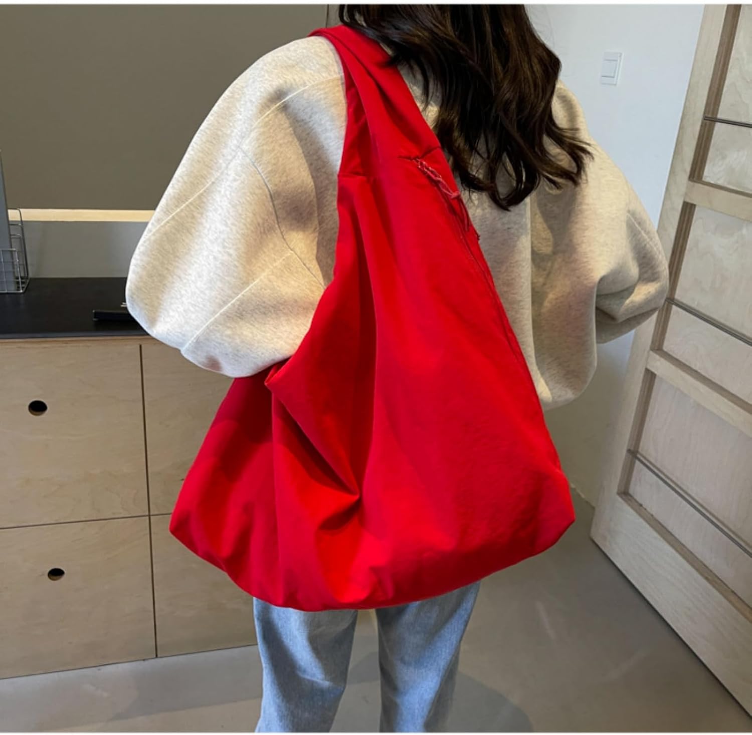 Slouchy Tote Bag 2026 Nylon Solid Pleated Handbag Men Women Large Shoulder Travel Gym Casual Commute Weekend Vacation