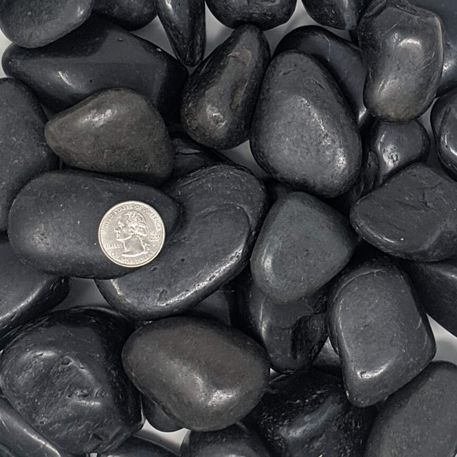 Midwest Hearth Natural Decorative Polished Black Pebbles 1" to 3" Size (10-lb Bag) : Patio, Lawn & Garden