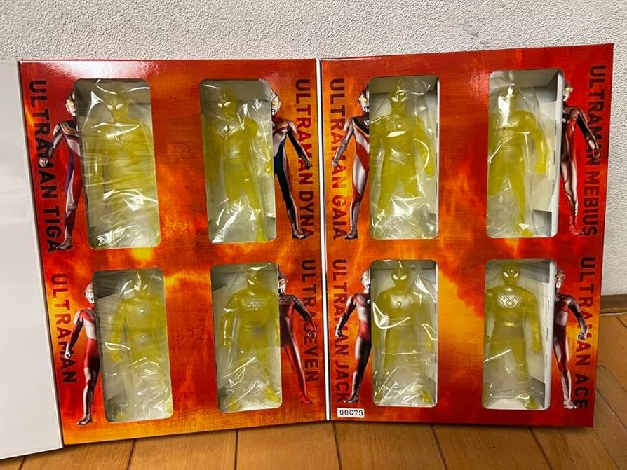 Amazon.co.jp: 大決戦超ウルトラ8兄弟 グリッターバージョン Amazon.co.jp: 大決戦超ウルトラ8兄弟 グリッターバージョン