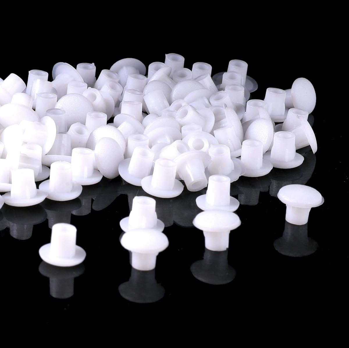 KINMAD 300 Pcs 4.4mm 0.17" Plastic Hole Plug Button Top Blanking Drilling Cover