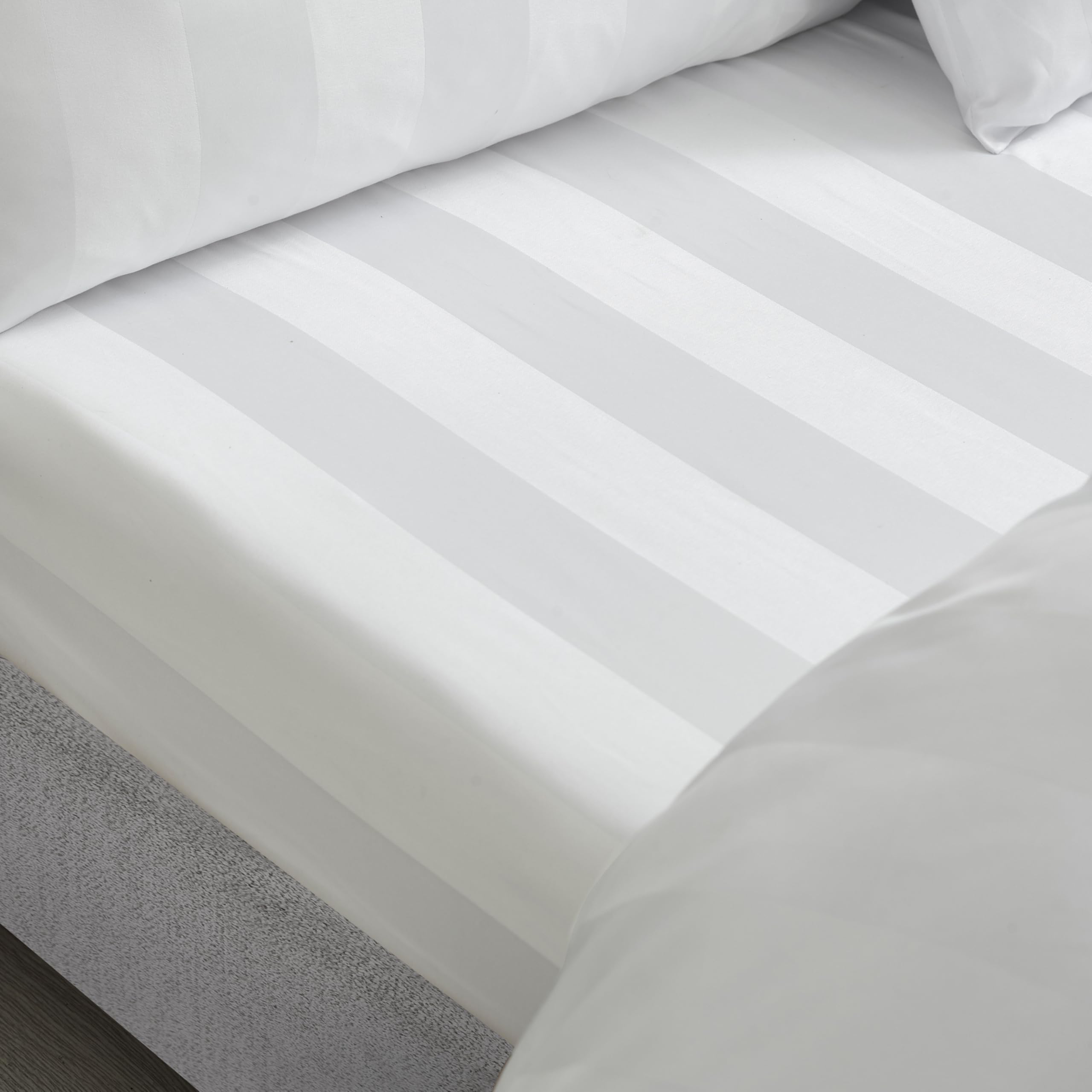Catherine Lansfield So Soft Satin Stripe King Fitted Sheet White