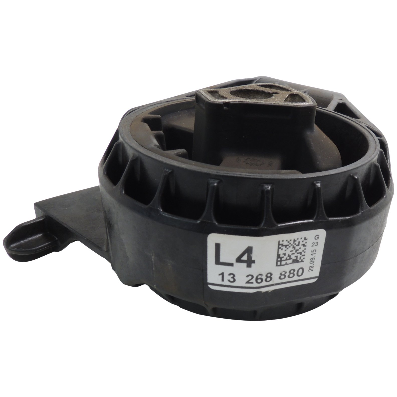 Amazon.com: GM Genuine 13268880 Transmission Mount, Front : Automotive 