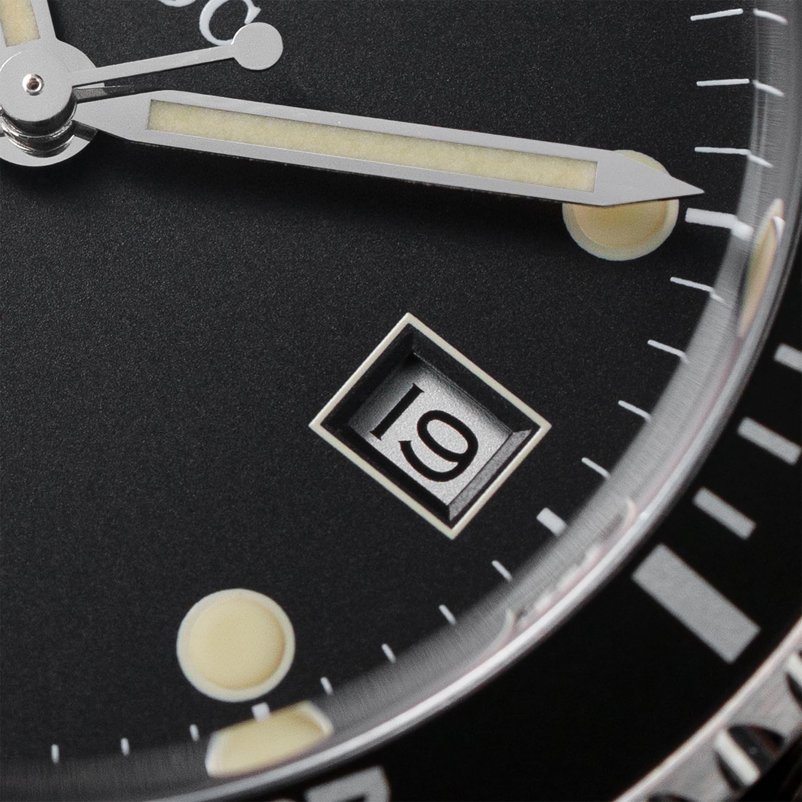 watchdives WD5513M Vintage Sub Taucheruhr für Herren, 9015 90S5 Automatisches Mechanisches Luxus-Taucheruhr, 40,7 mm Gewölbtes Saphirglas Armbanduhr, 20 Bar wasserdichte Taucheruhr