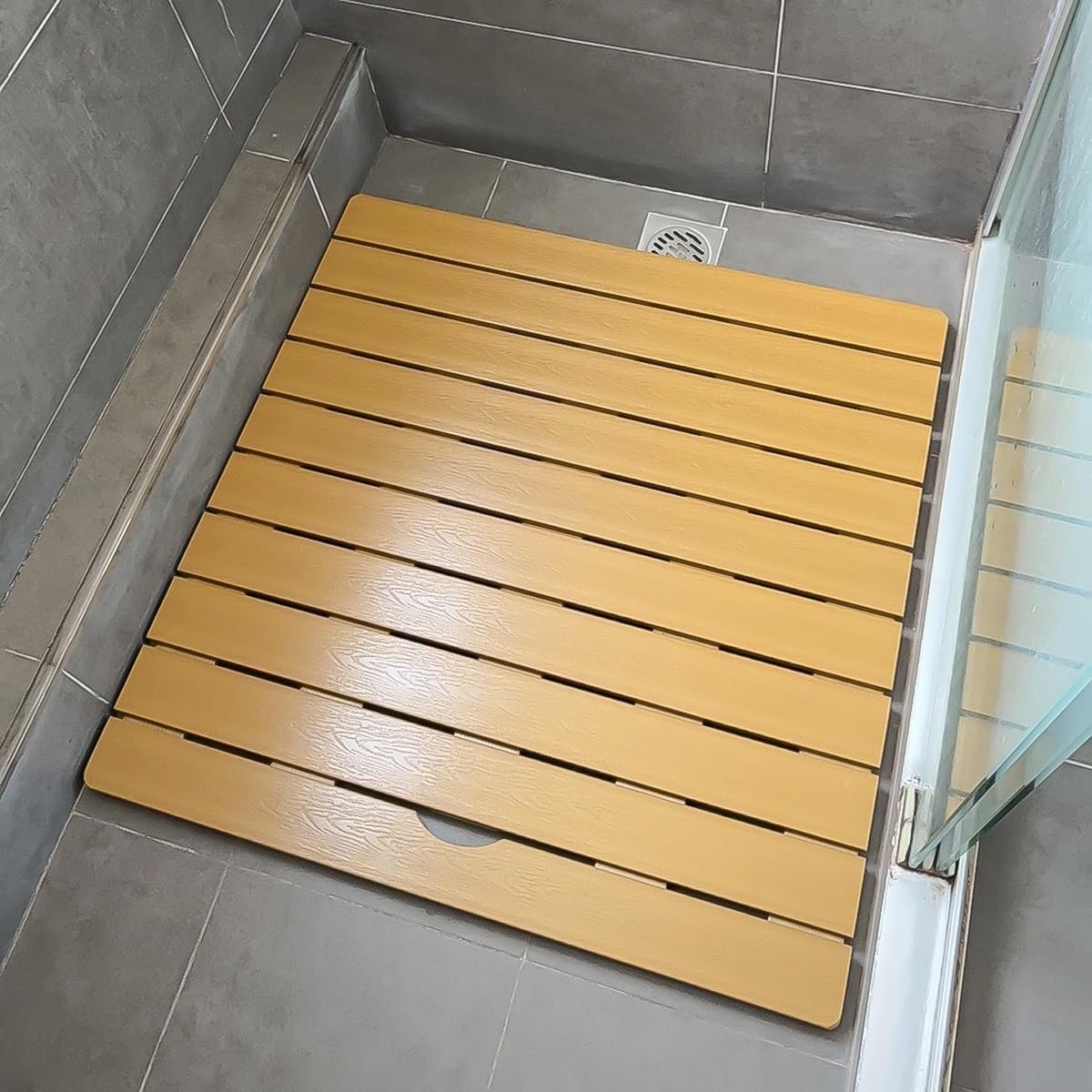 MESOVFCA Wood Grain Shower Mat Non Slip Square Bathroom Mat, Floor Bath Tub Sturdy Mats for Inside Outdoor/Luxury Spa Home, Easy to Clean, Yellow, 28x28in/70x70cm