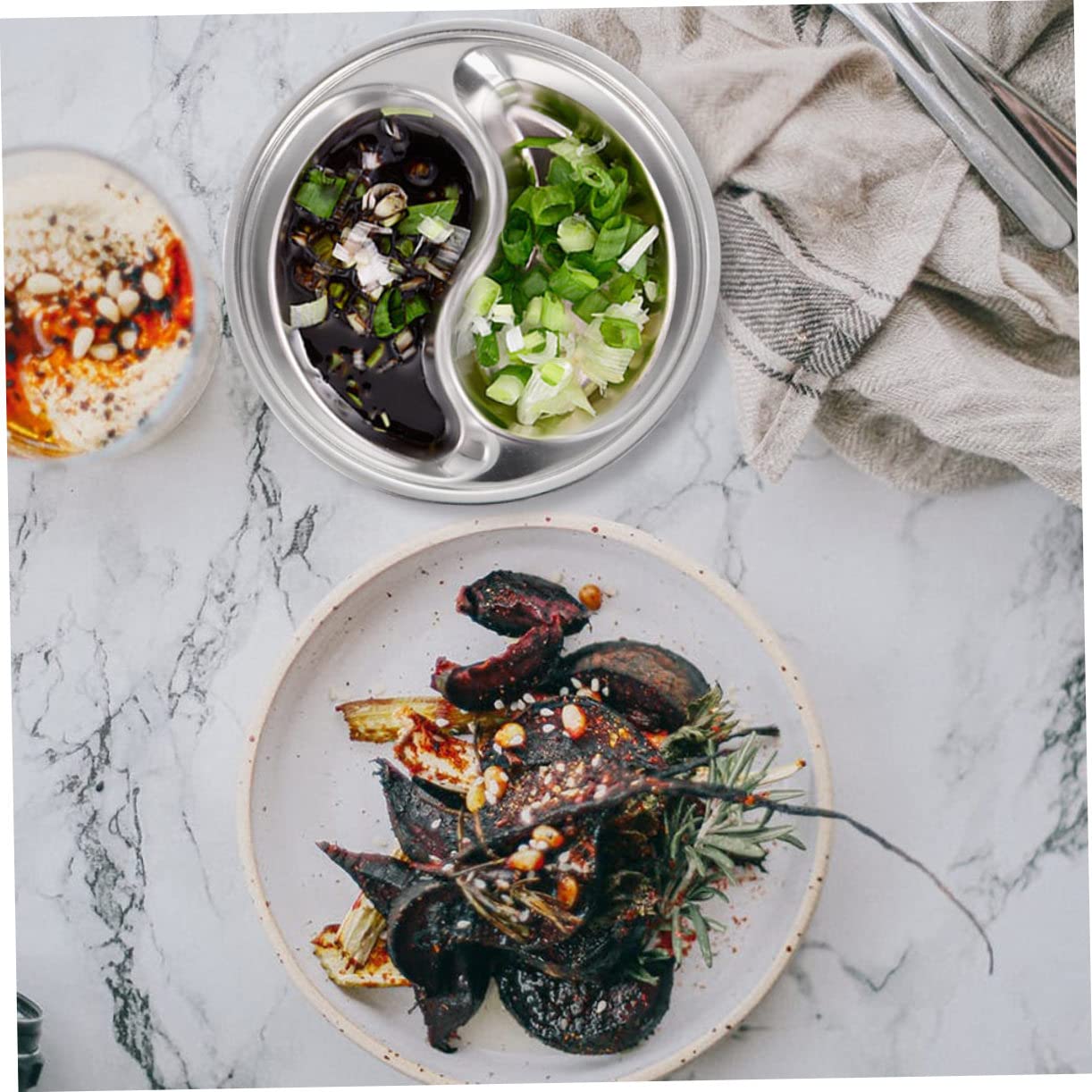 HOLIDYOYO 1set Stainless Steel Saucer Dinner Plate Compartment Sauce Dish Dip Dipping Dish Round Tray Appetizer Tray Nut Platter Divided Sauce Plate Sections Dinner Tray Fruit Platter 4pcs