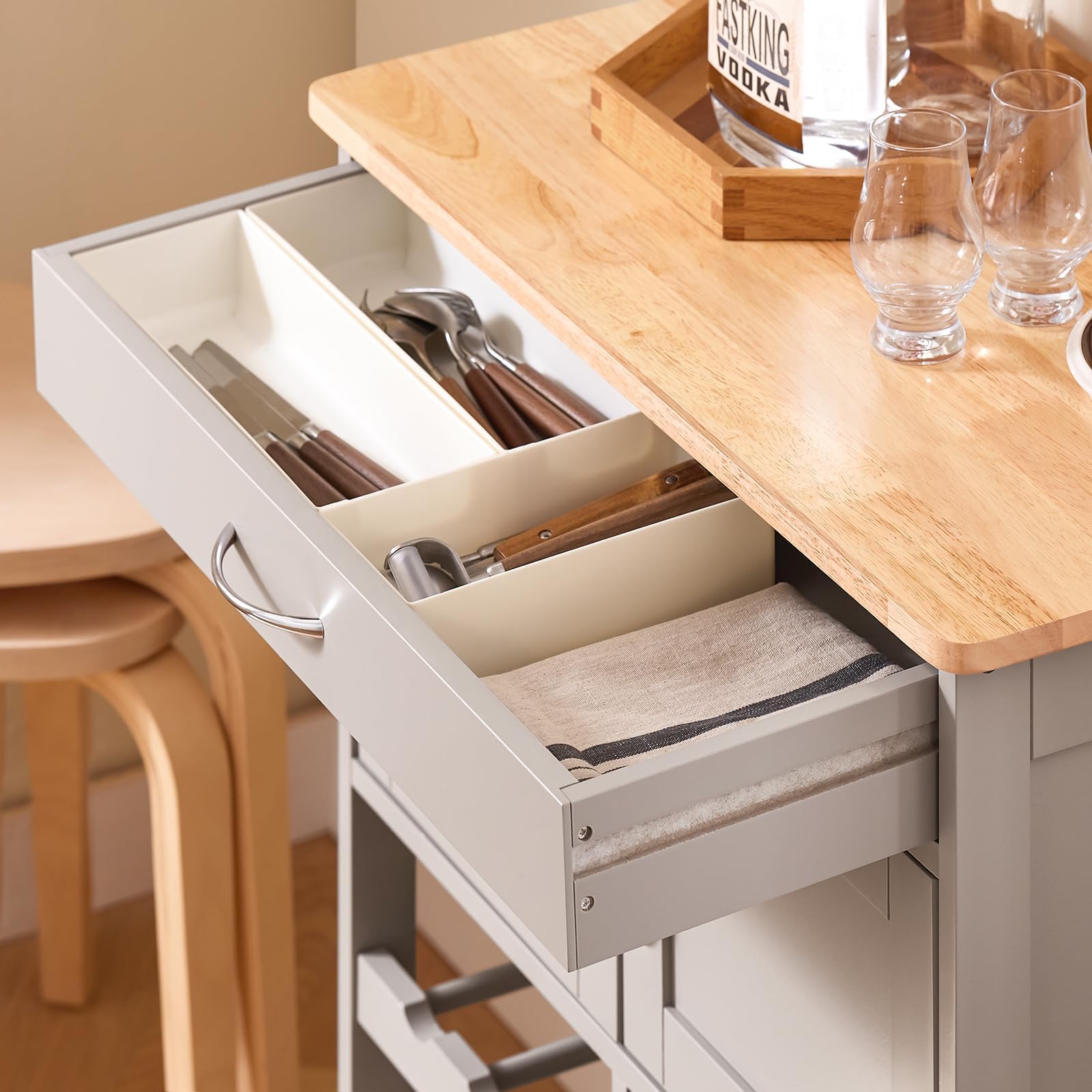 SoBuy Mueble Auxiliar de Cocina con Ruedas y botellero 67 × 86 × 38 cm | Carrito auxiliar de cocina con ruedas, encimera de madera de caucho y cajón, ideal para la cocina y el comedor MDF FKW45-KA