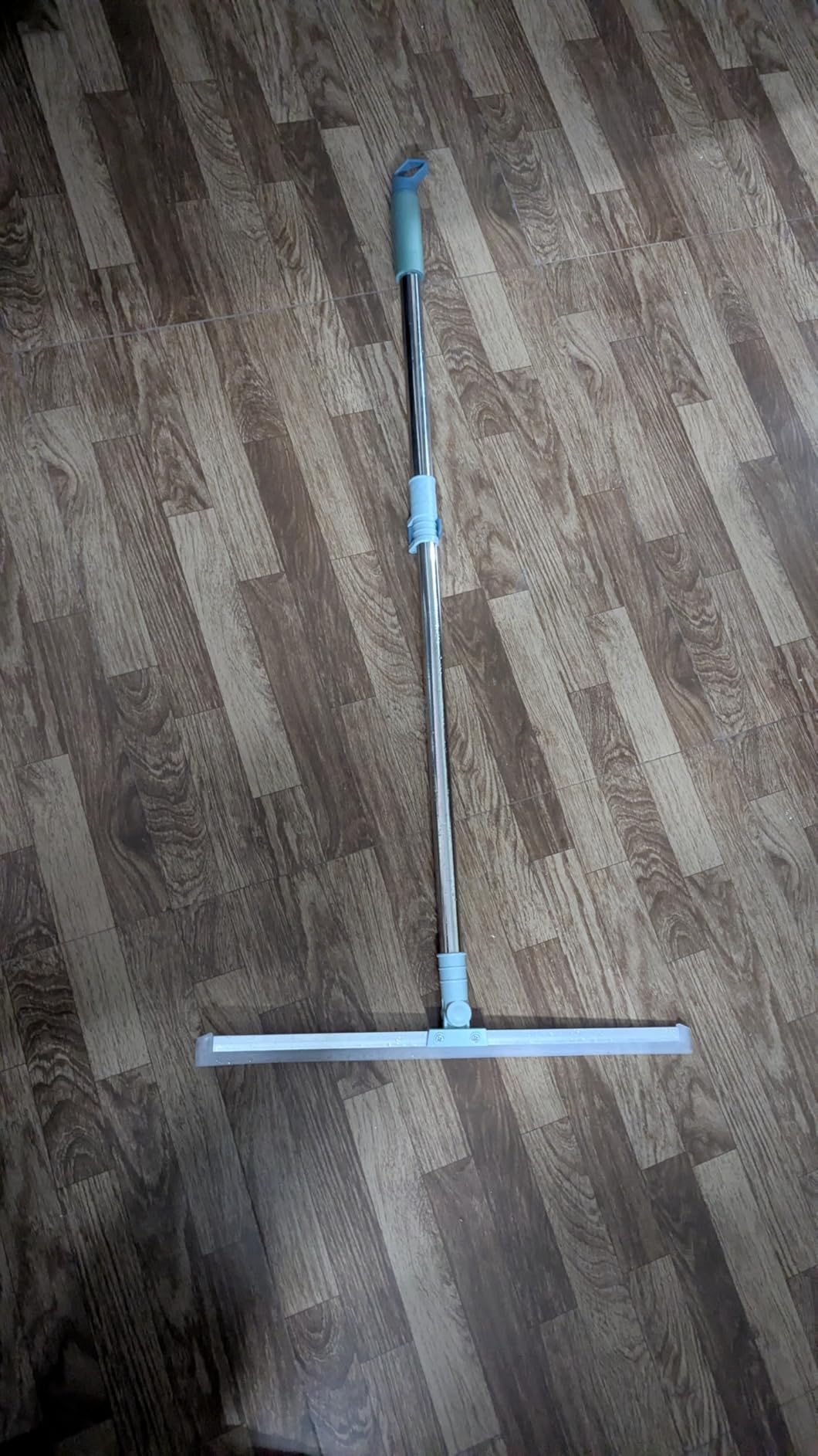 Nice mop good light weight and flext