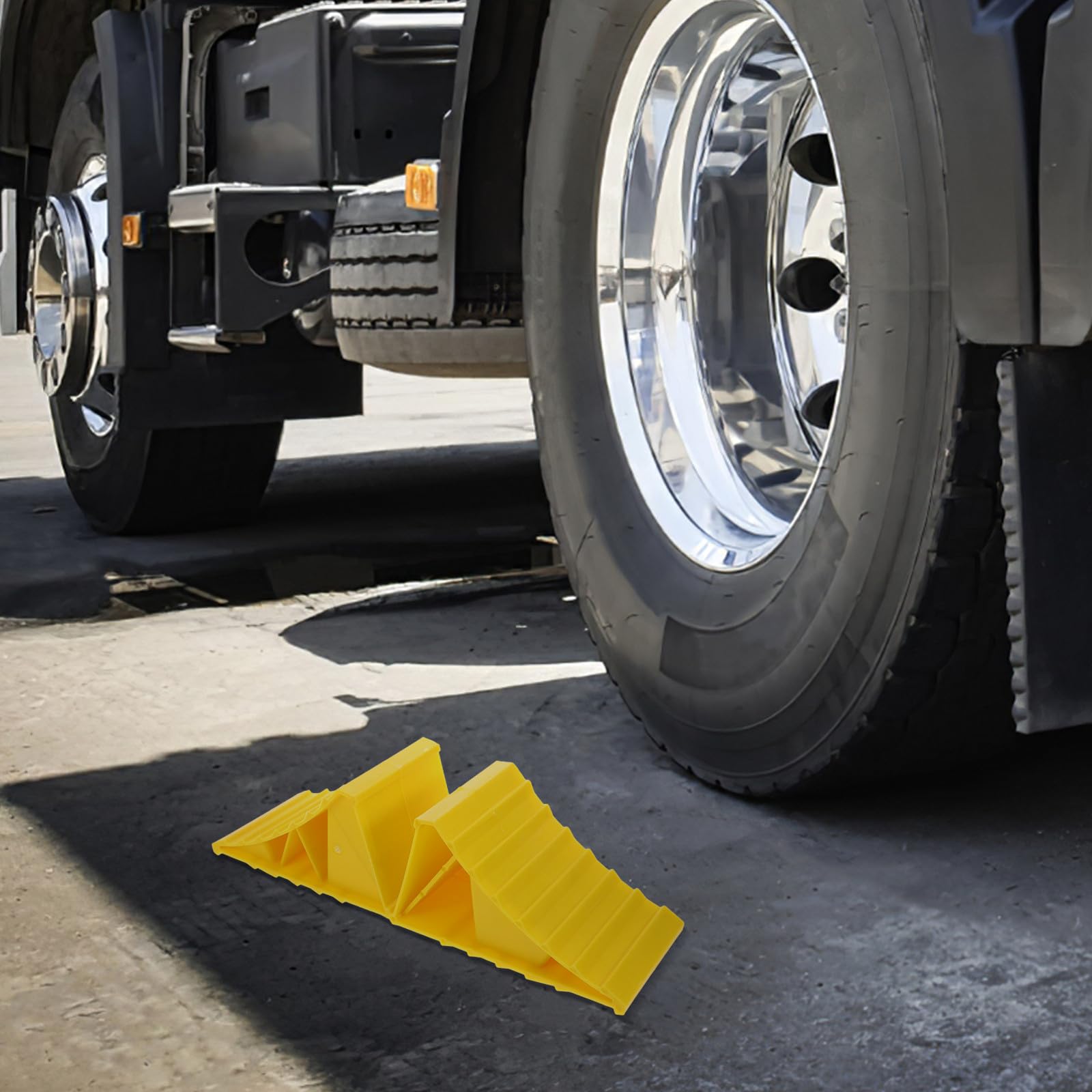 Radkeile 1 Paar Kunststoff 20X12X11cm Unterlegkeile für Pkw LKW und Nutzanhänger Anti Rutsch Zubehör für Garagen und Parkplatzschutz
