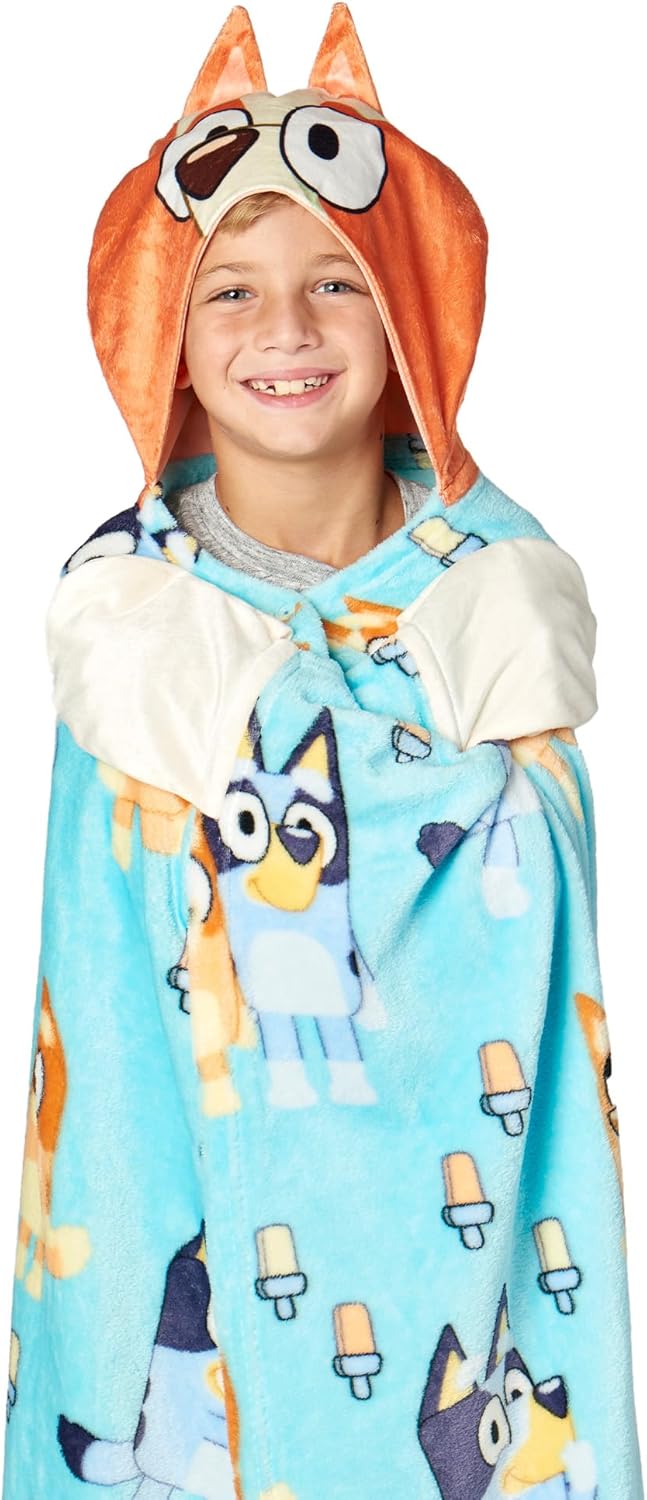 Northwest Character Hooded Throw Blanket, Cozy and Lightweight, 40x50 inches