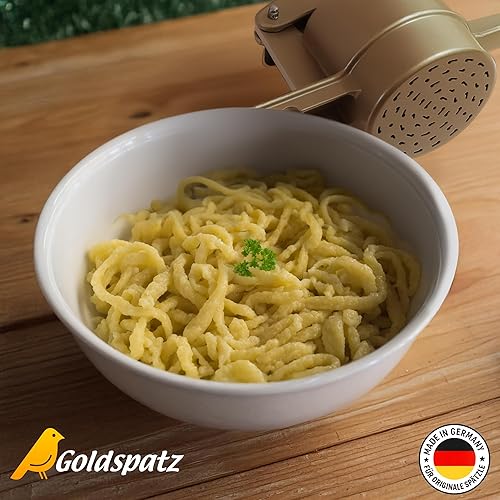 Miniatura 4 de Goldspatz Spaetzle Press 2192, diseño de agujeros irregulares para Spaetzle estilo raspado a mano, apto para lavavajillas, fabricado en Alemania