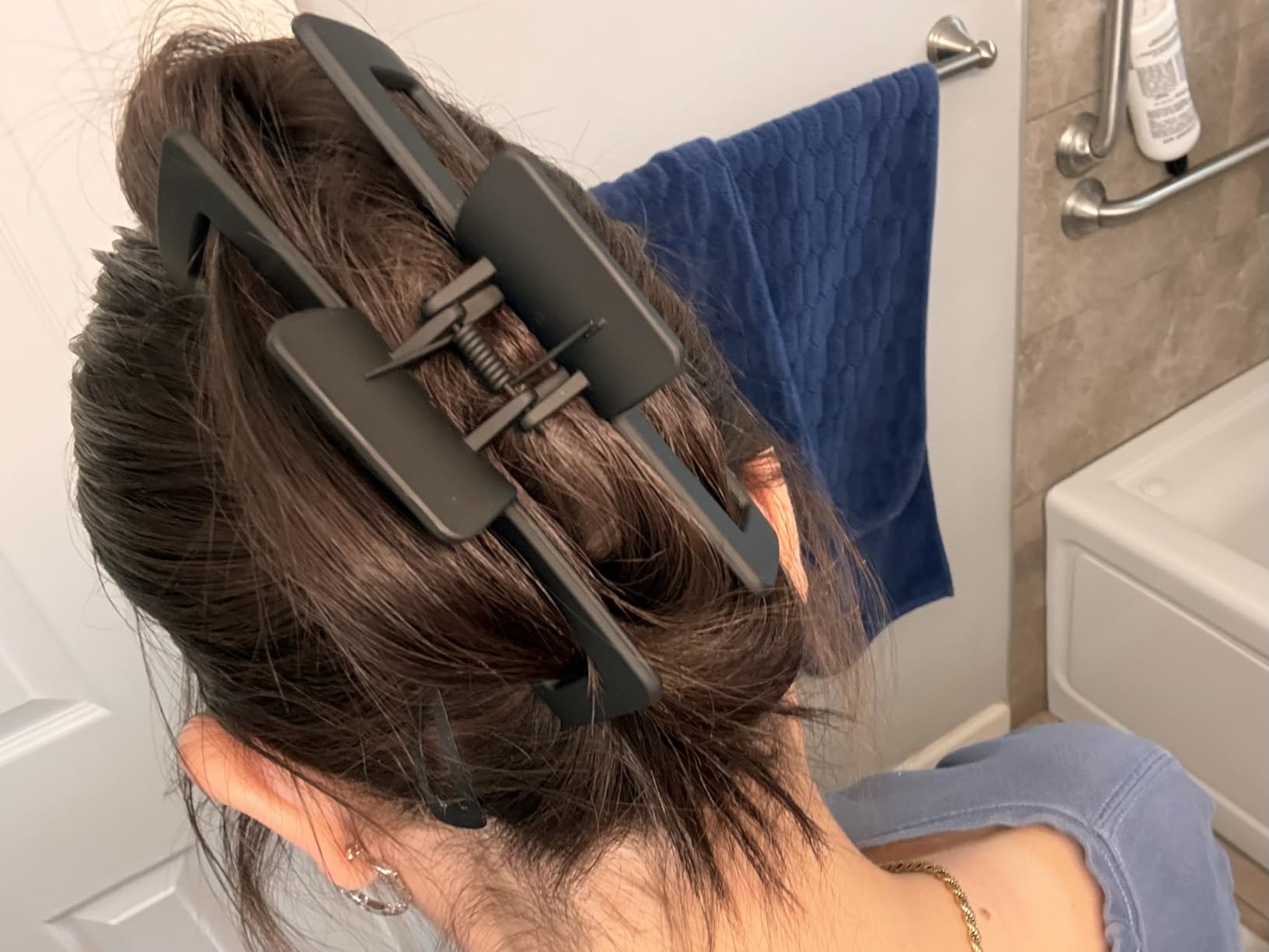 ZYTJ 5 Inche Extra Large Claw Clips for Thick Hair and Long Hair, 4 Pack Xl Jumbo Claw clips, Oversized Matte Non-slip Rectangle Hair Clips for Women, Big Strong Hold Jaw Clip,Neutral Color