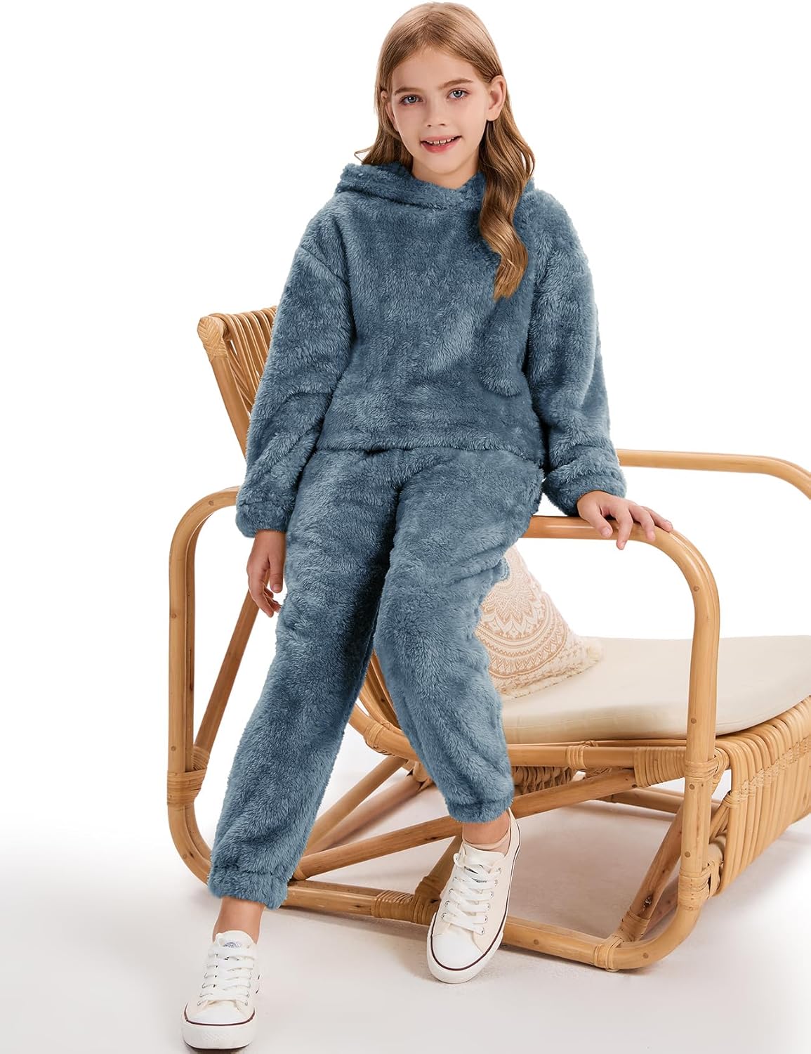 Flygo Girls Fuzzy Pants Set Crop Hoodie Bear Ear Two Piece Outfits Fluffy Sweatshirt and Fleece Pants Sweatsuit - Image 3