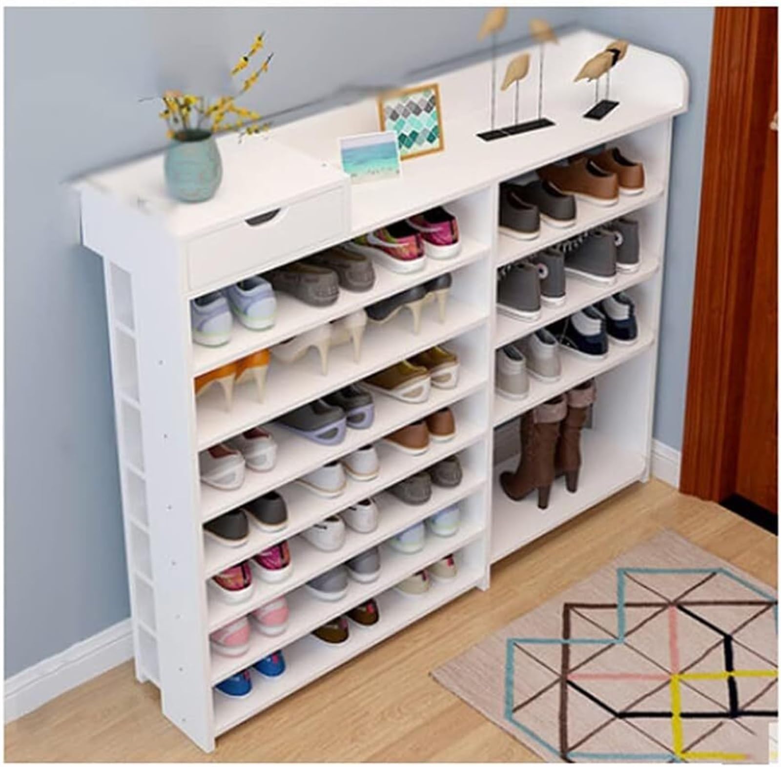 Meuble à chaussures pratique pour optimiser l'espace du logement