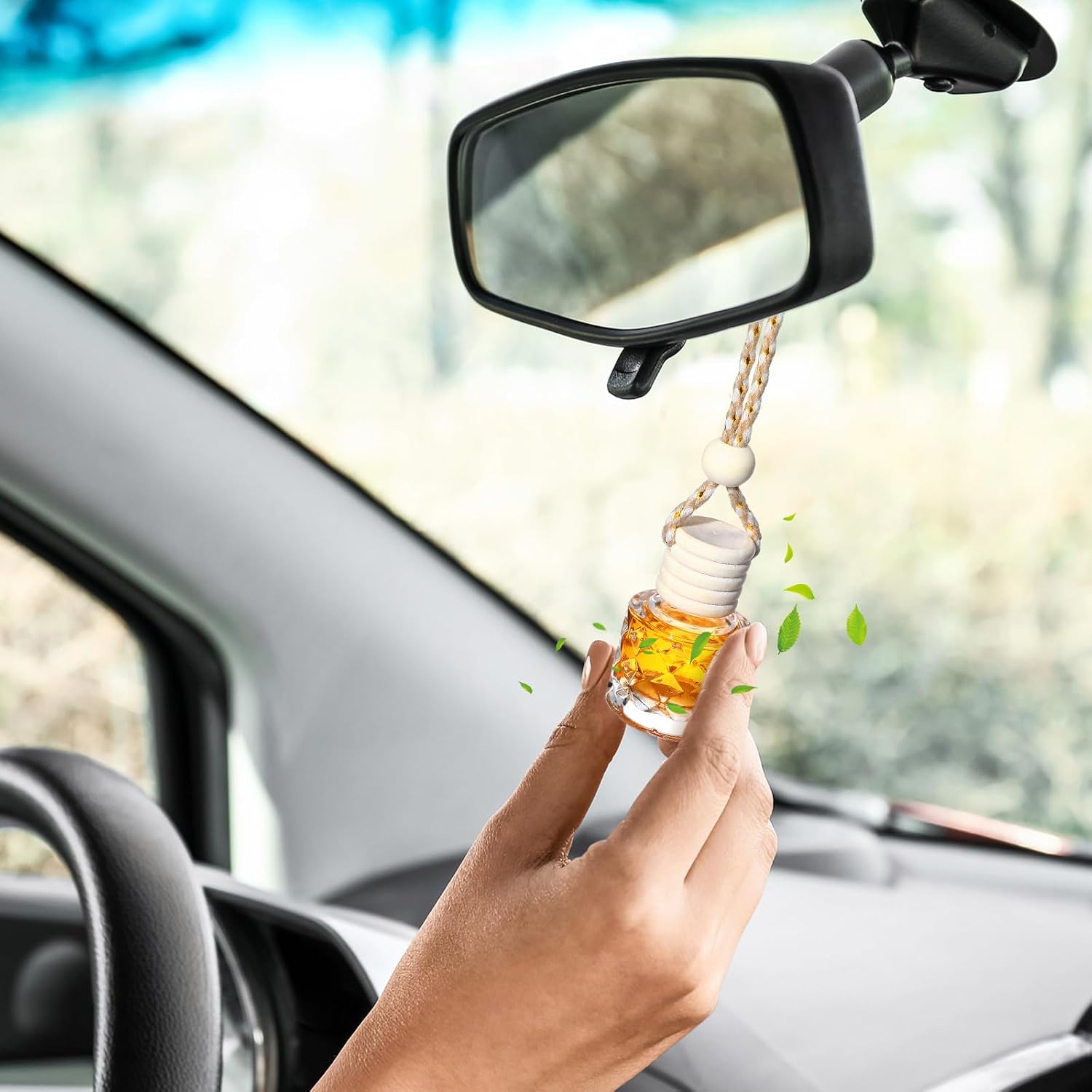 BBTO 200 Pcs Hanging Car Diffuser Bottle Bulk, Empty Glass Round & Spherical Diamond Shaped Air Freshener Bottles with Wooden Cap for Perfume Essential Oils Fragrance Aromatherapy Ornament, 8ml 11ml