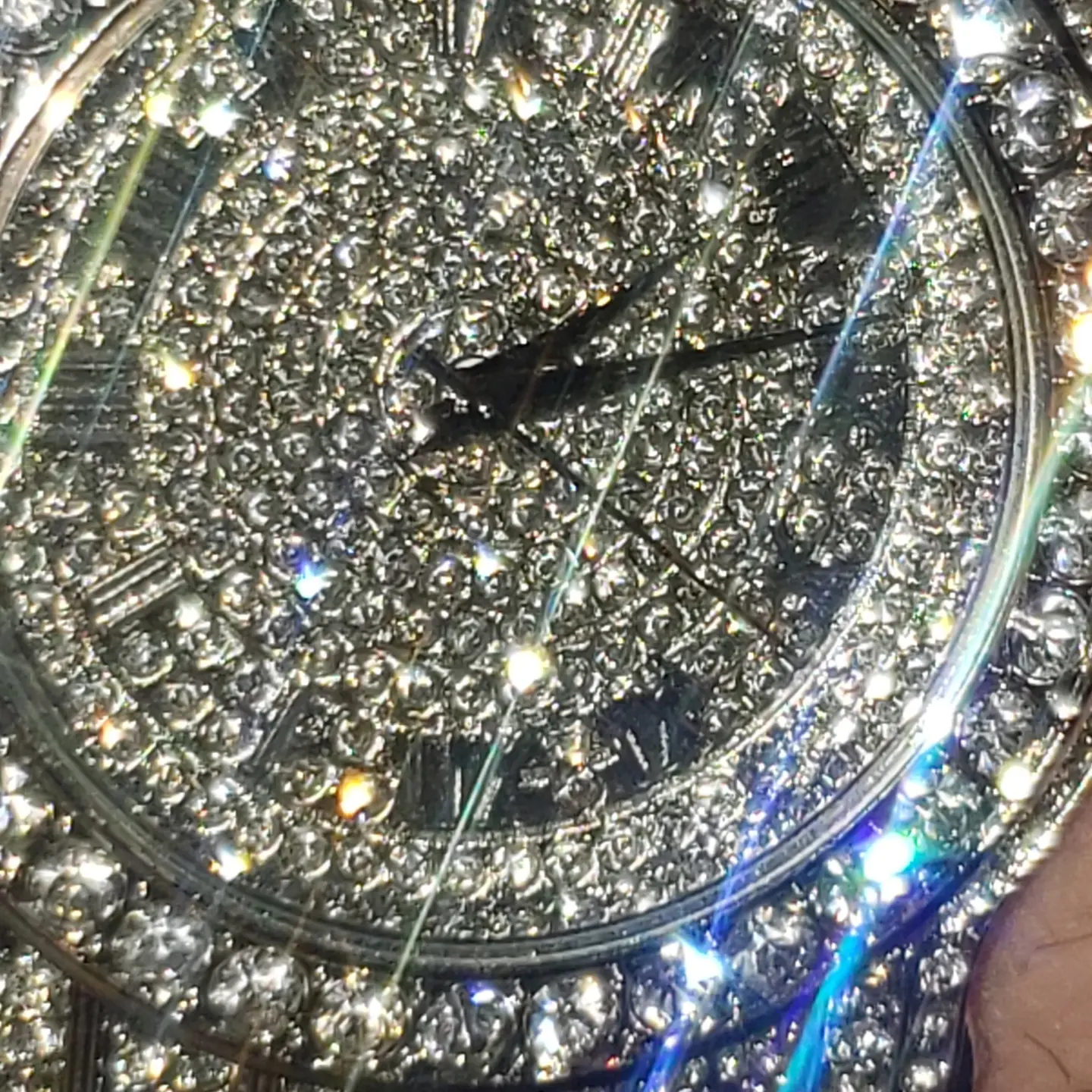 Review Image by Martin Murphy Martin Murphy