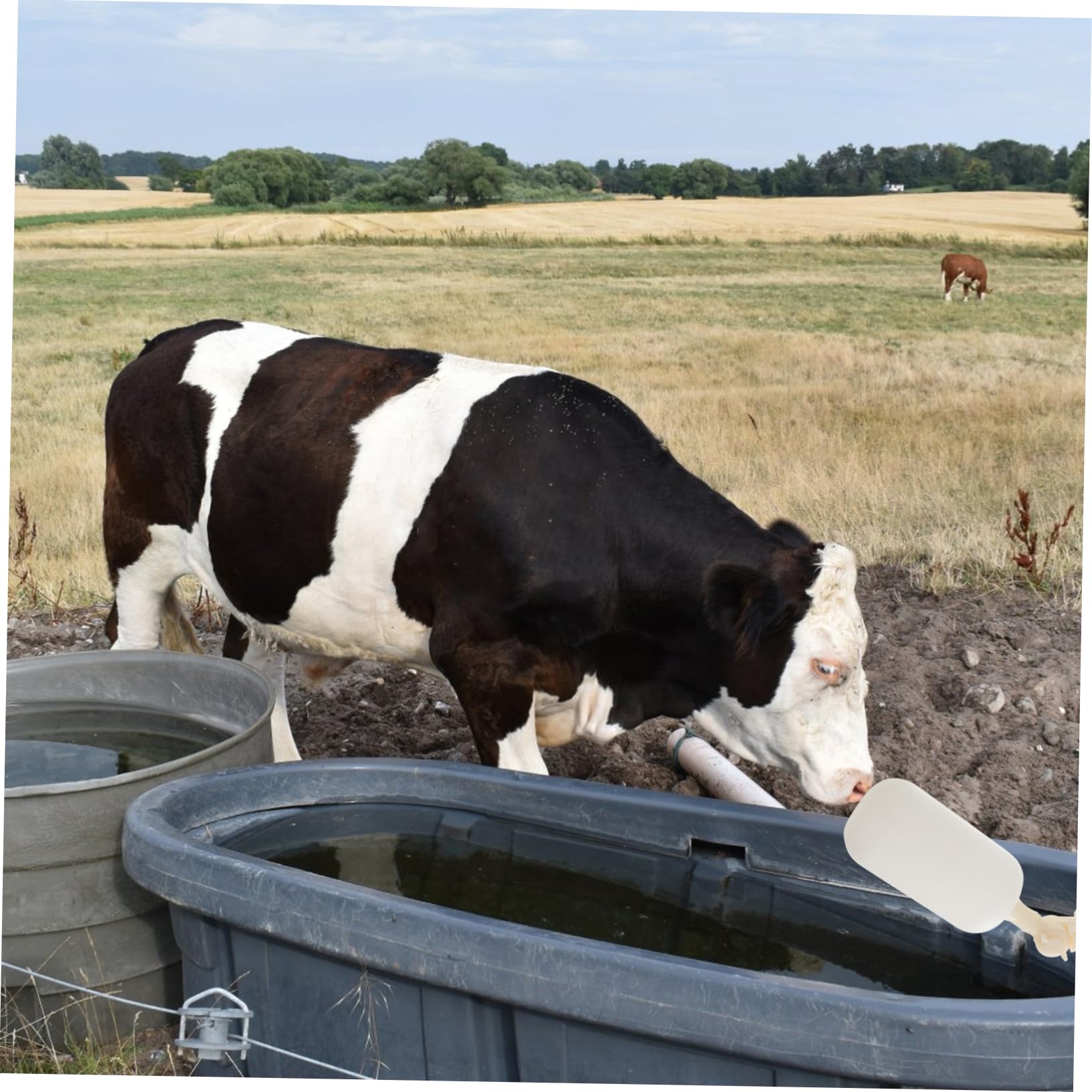 YARNOW Flotador Cisterna de Plástico 2piezas, Válvula de Flotador para Bebederos Automáticos de Oveja y Cabra, Agua Limpia y Sanitaria en Granja Color Aleatorio