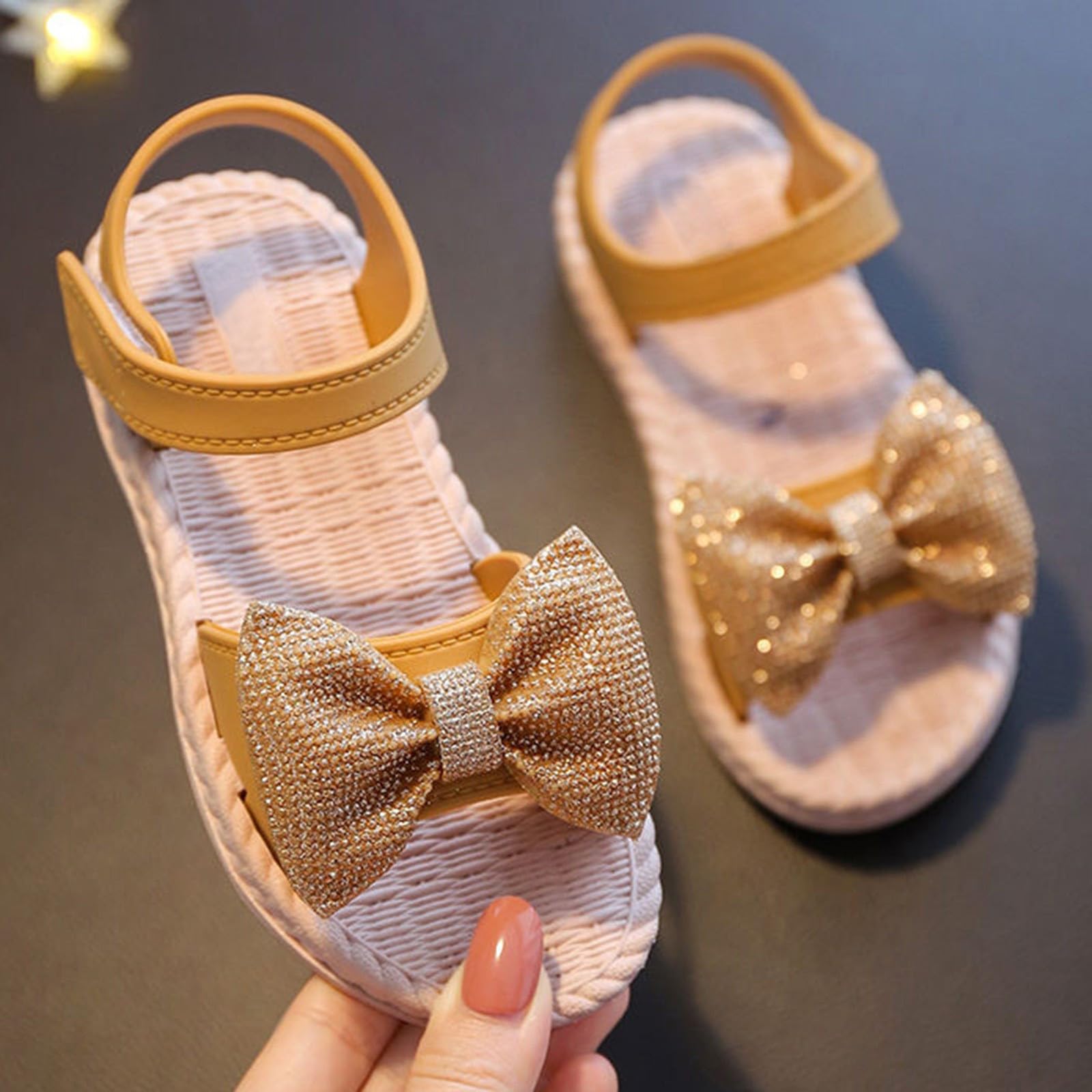 MMRTDJDR Generisch maluch małe dziewczynki Soild Bowknot księżniczka buty miękka podeszwa antypoślizgowe pierwsze buty do chodzenia Prewalker buty na plażę ły