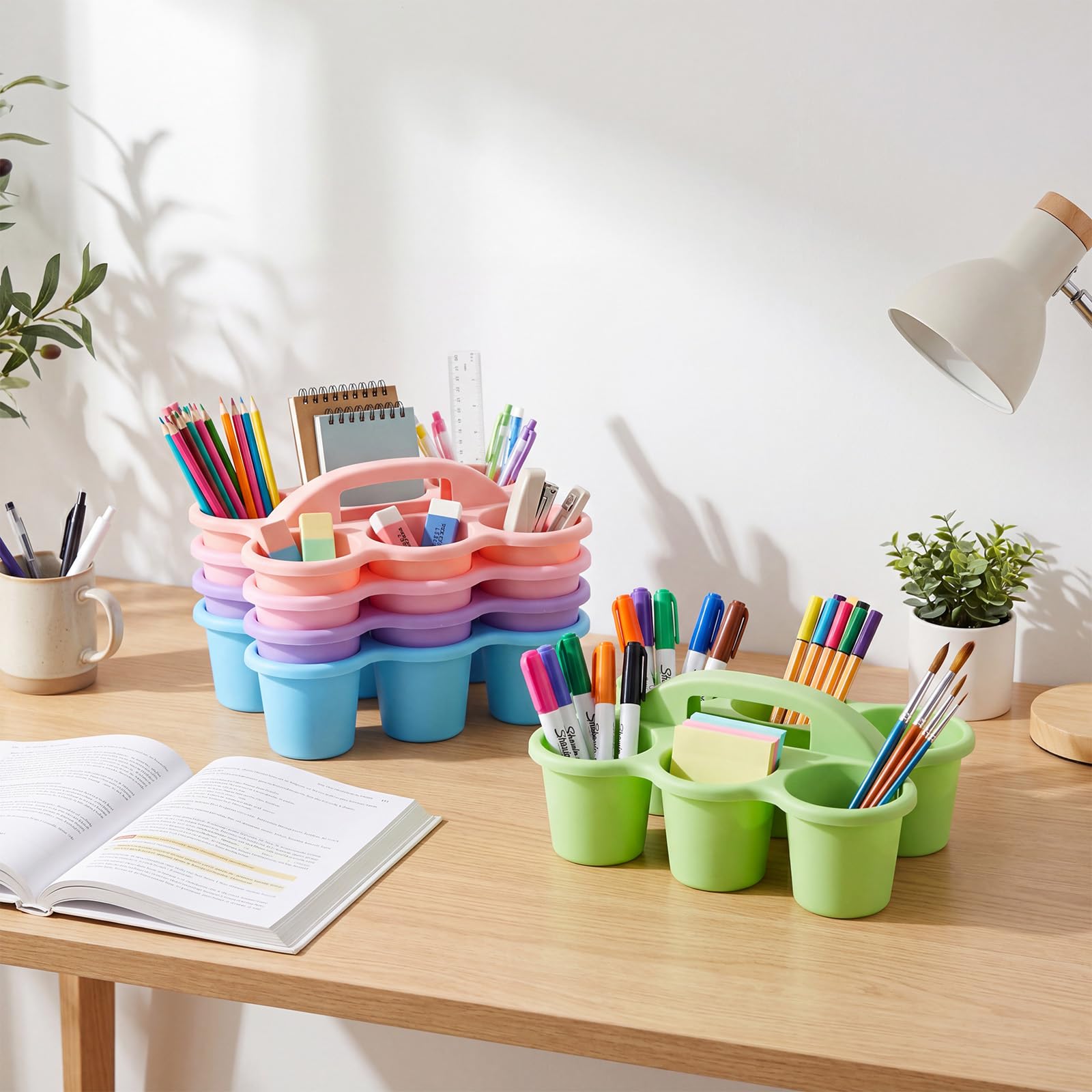 Confezione da 5 contenitori in plastica con manico, 30,5 x 22,9 x 12,7 cm, 6 scomparti, per scuola, tavolo, pastelli, matite, pennarelli, forbici, 5 colori